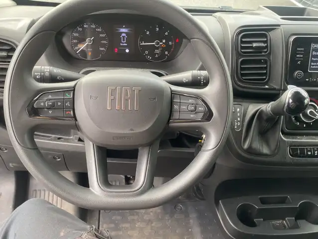 Fiat Ducato view 14