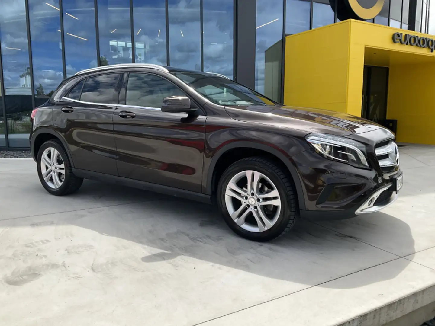 Mercedes-Benz GLA 200 CDI Automatic Sport Marrón - 1