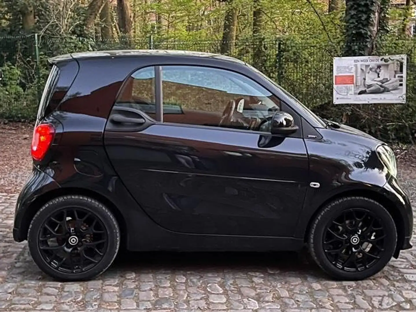 smart forTwo coupé 0.9 Turbo Passion DCT Noir - 1