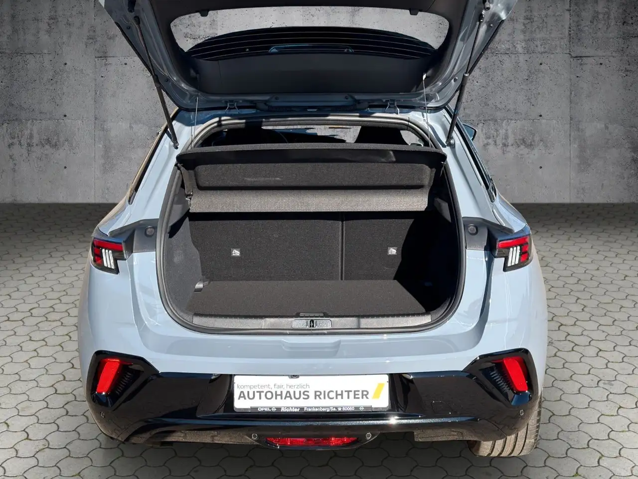 Opel Mokka-E Mokka GSE MATRIX-LED, NAVI, 20" ALU, ALCANTARA 17