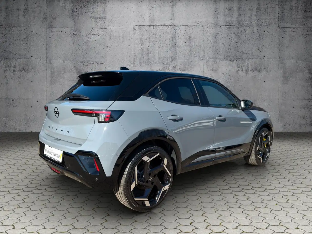 Opel Mokka-E Mokka GSE MATRIX-LED, NAVI, 20" ALU, ALCANTARA 5