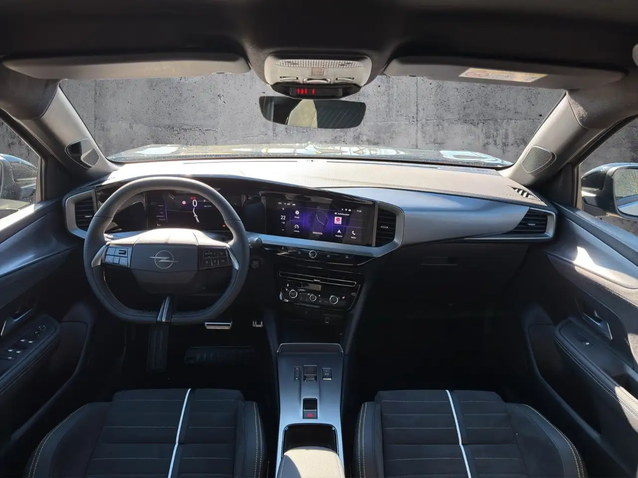 Opel Mokka-E Mokka GSE MATRIX-LED, NAVI, 20" ALU, ALCANTARA 9
