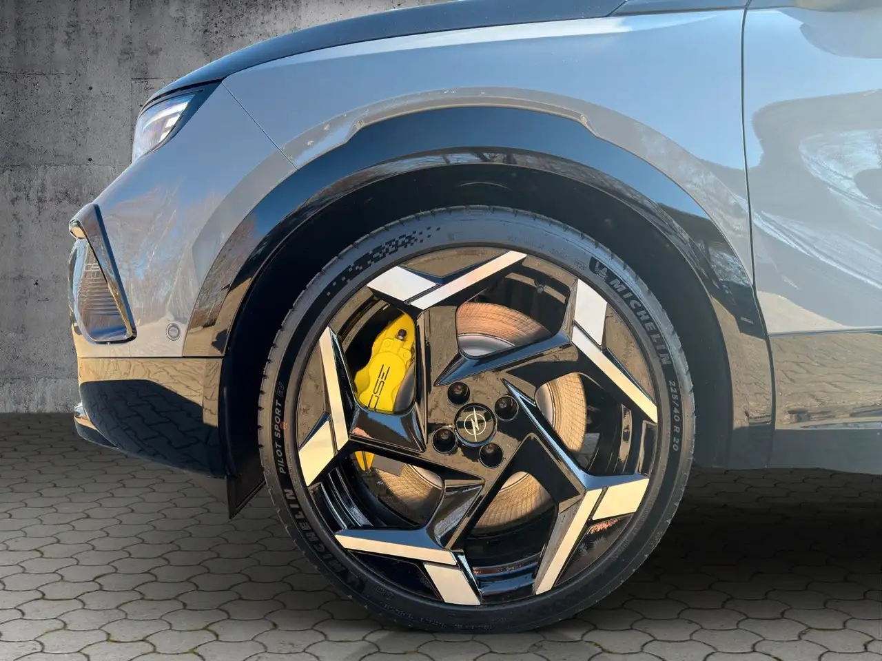 Opel Mokka-E Mokka GSE MATRIX-LED, NAVI, 20" ALU, ALCANTARA 18