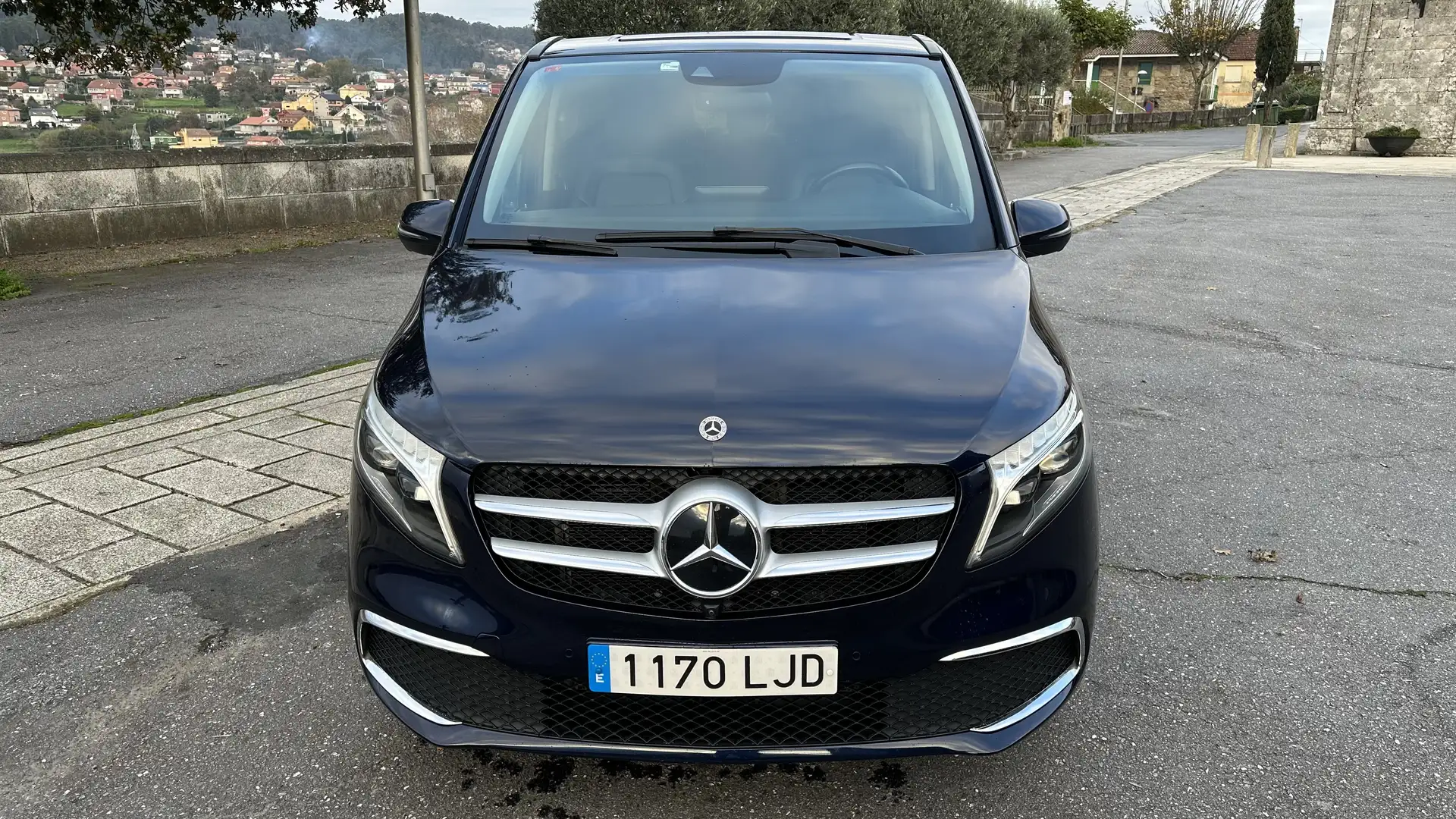 Mercedes-Benz V 300 300d Largo Avantgarde - 1