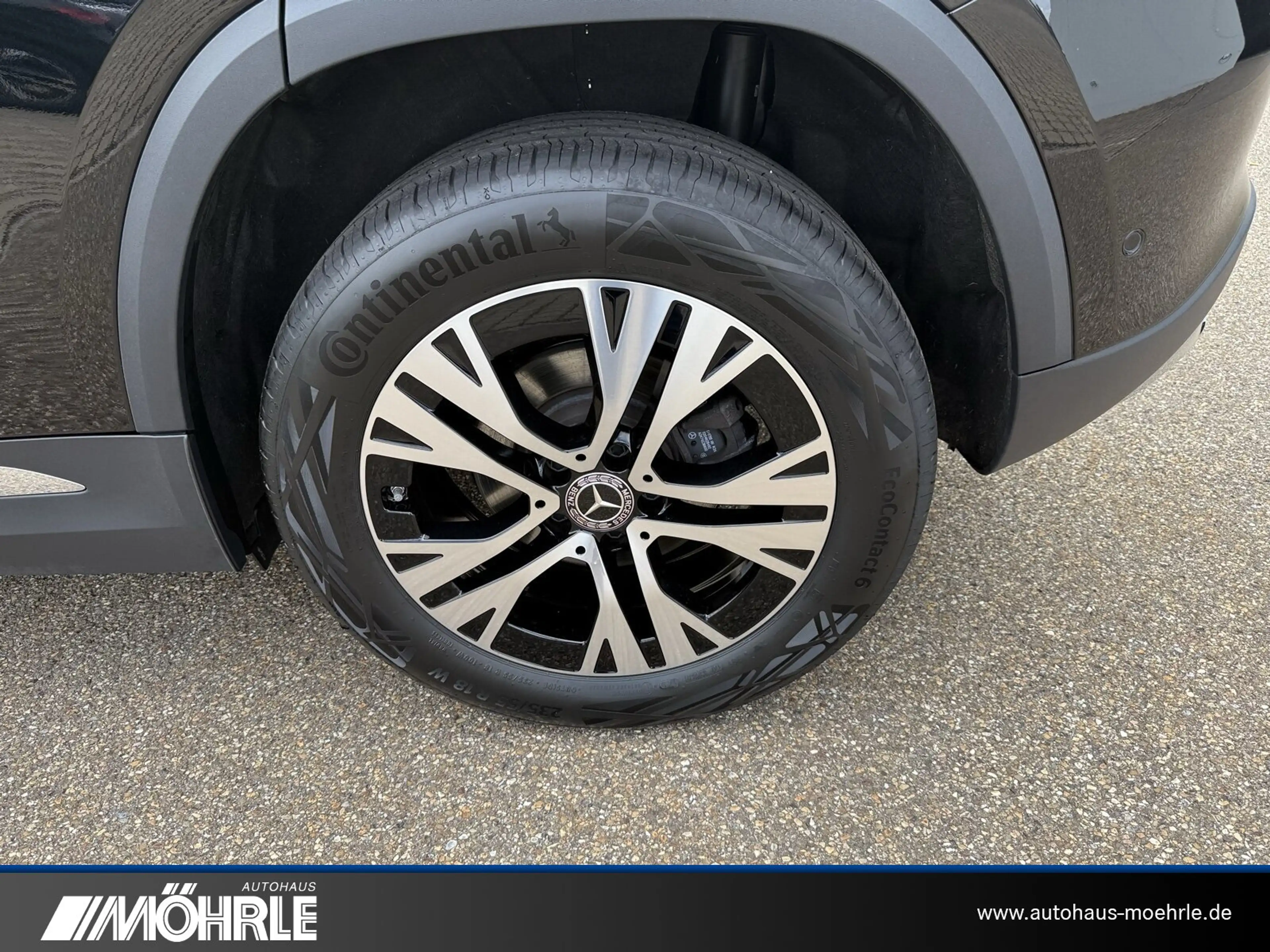 Mercedes-Benz GLA 180 GLA 180 Progressive Line Advanced Kamera LED Klima — photo 12