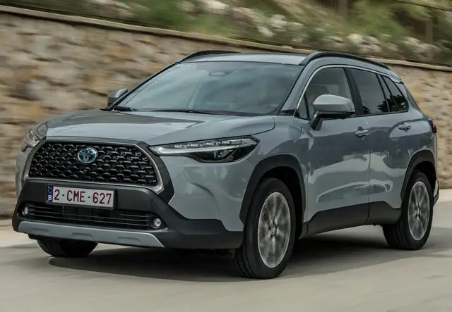 Toyota Corolla Cross Hybrid 200 Style AWD-i