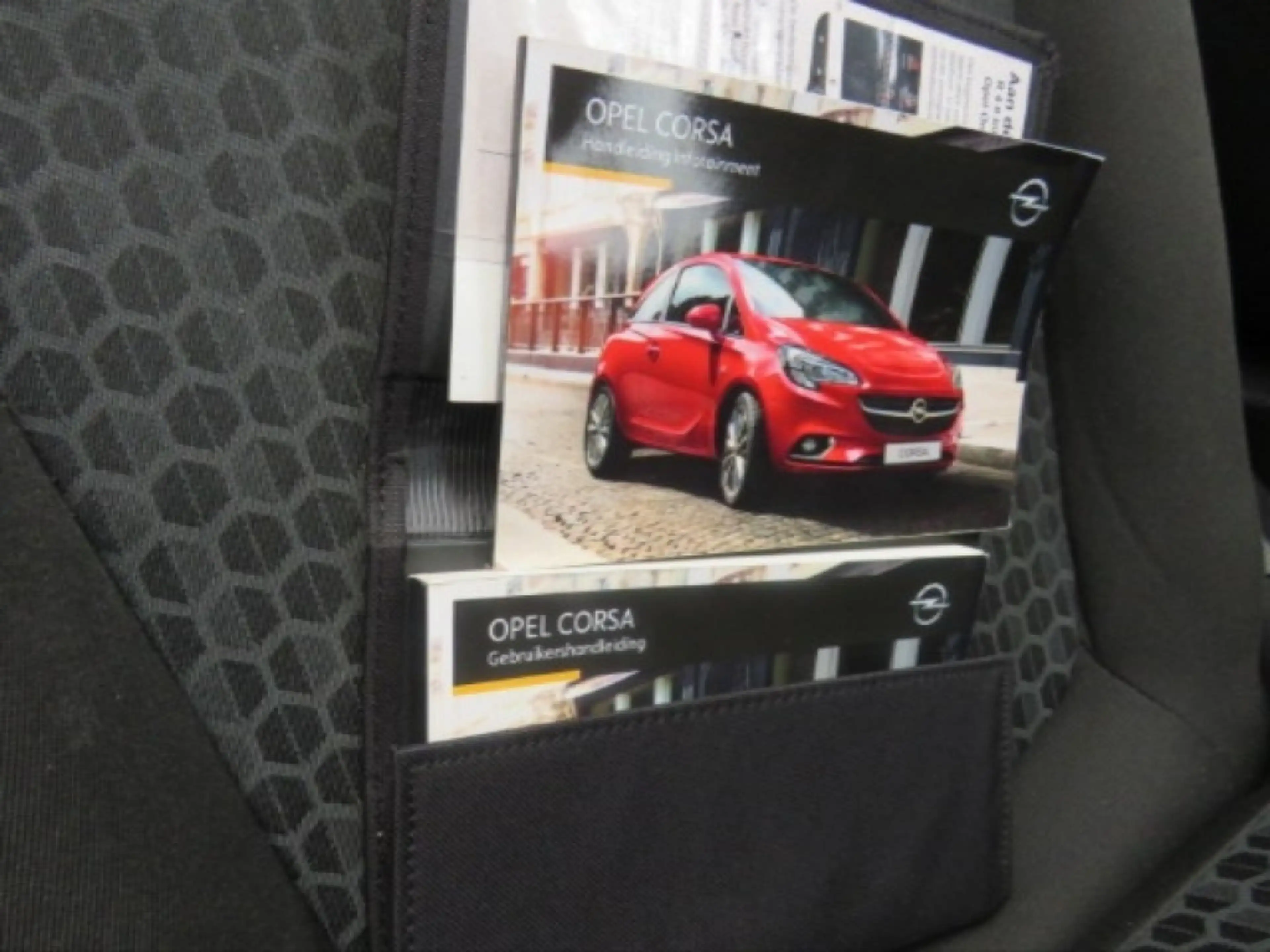 Opel Corsa-e 1.4 BUSINESS+ — photo 18