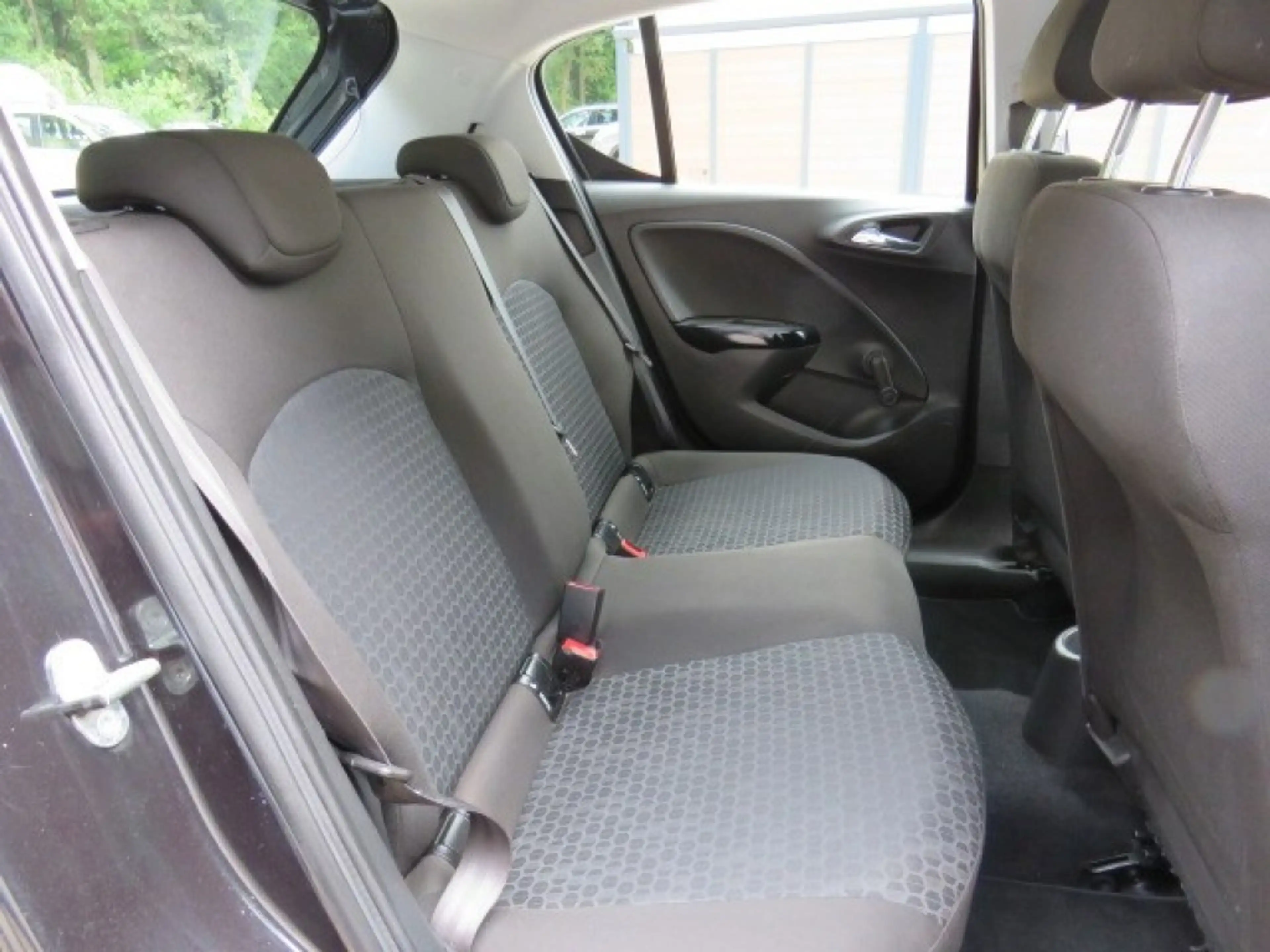 Opel Corsa-e 1.4 BUSINESS+ — photo 15