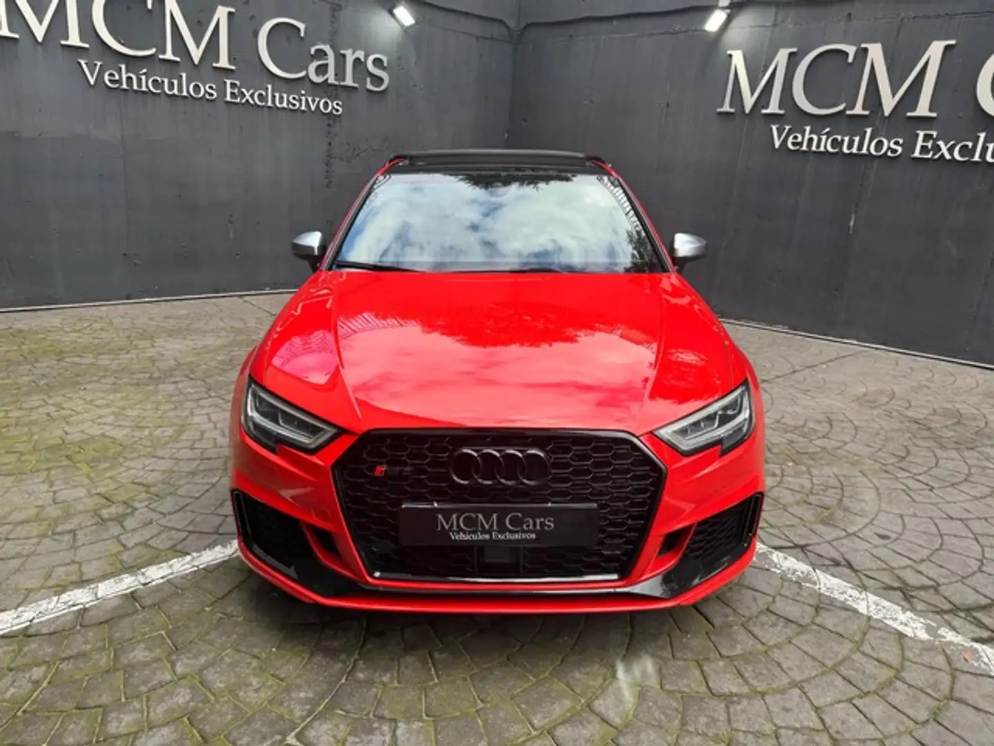 Audi RS3 Sportback 2.5 TFSI quattro S tronic 294kW Rojo - 2