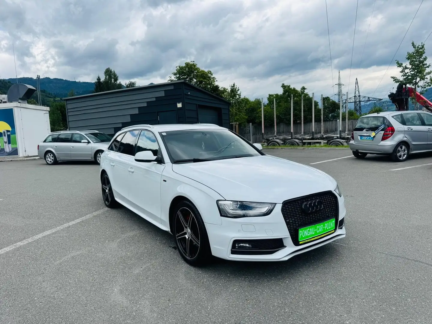 Audi A4 A4 Avant 2,0TDI quattro Sport  Pickerl bis 07/2026 Weiß - 2