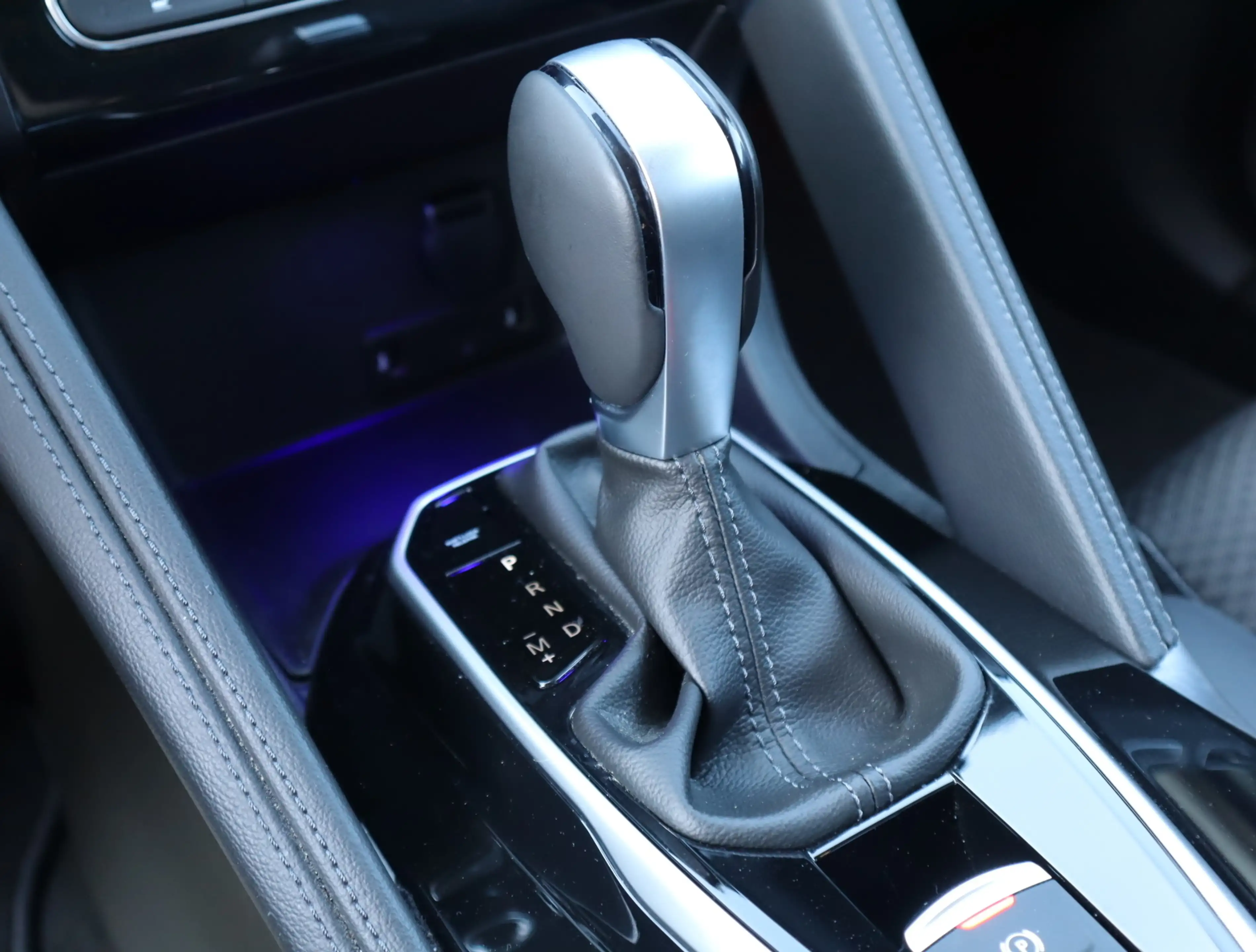 Renault Koleos INTENS TCe 160 EDC AHZV ! — photo 12