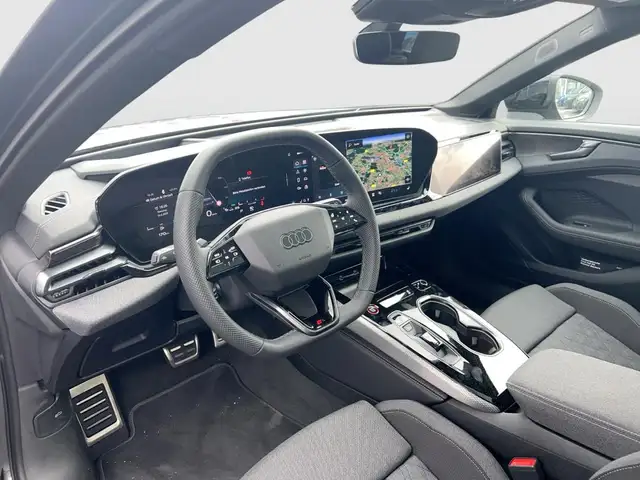 Audi A6 view 9