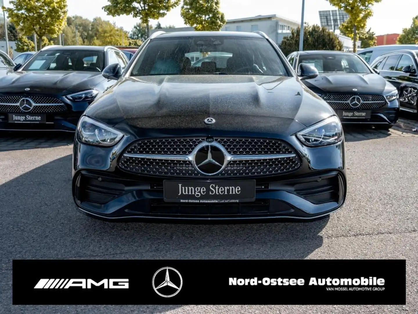 Mercedes-Benz C 220 T d AMG KAMERA DISTRO KEYLESS LED SHZ AHK Schwarz - 2