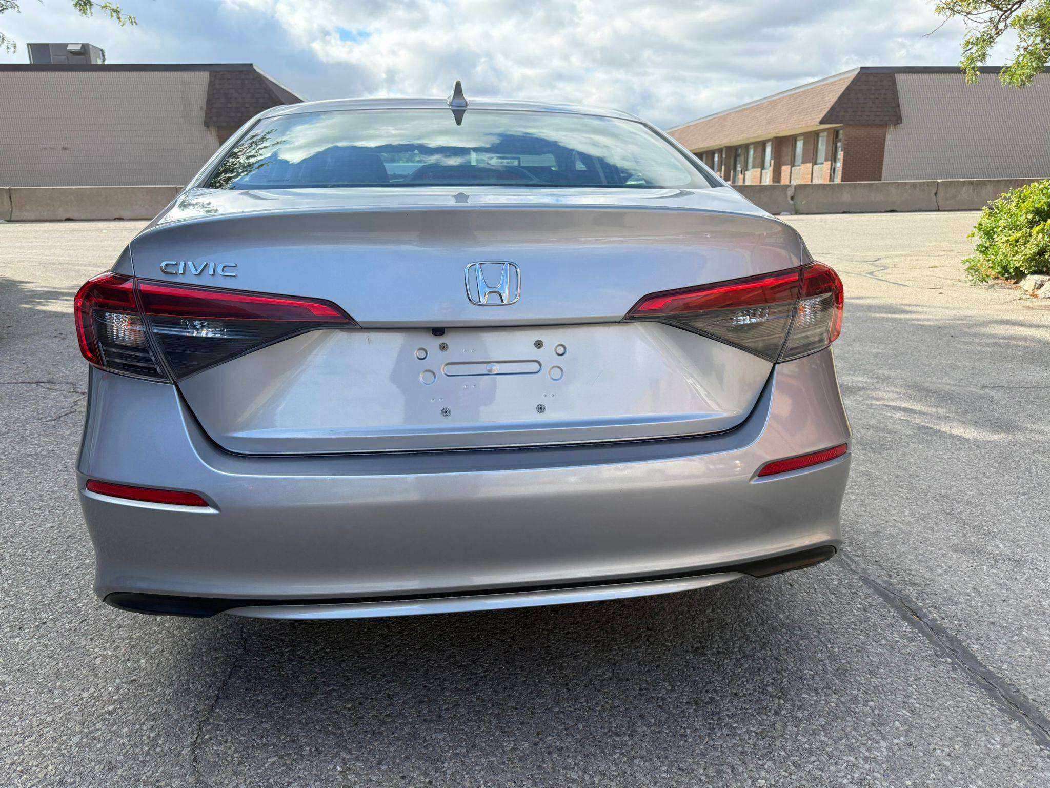 2022 Honda Civic LX — снимка 1