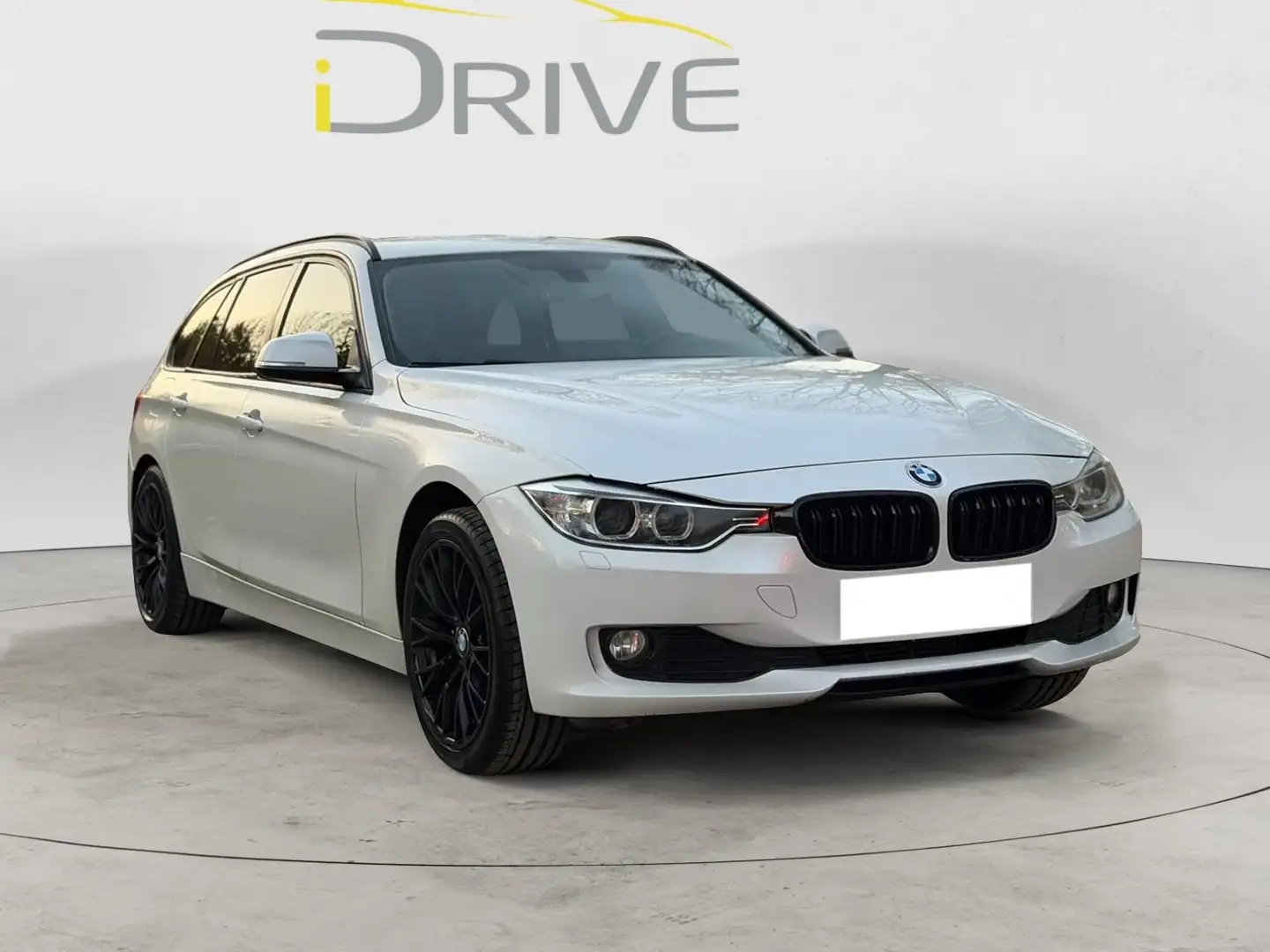 BMW 318 318 d Touring “CERCHI DA 18" DISTRIBUZIONE APPENA Bianco - 2