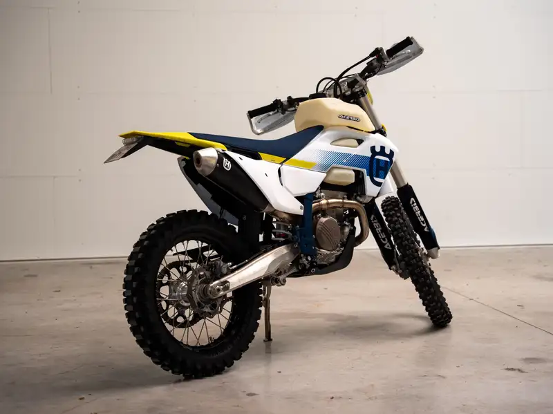 Husqvarna FE 250 - foto 5