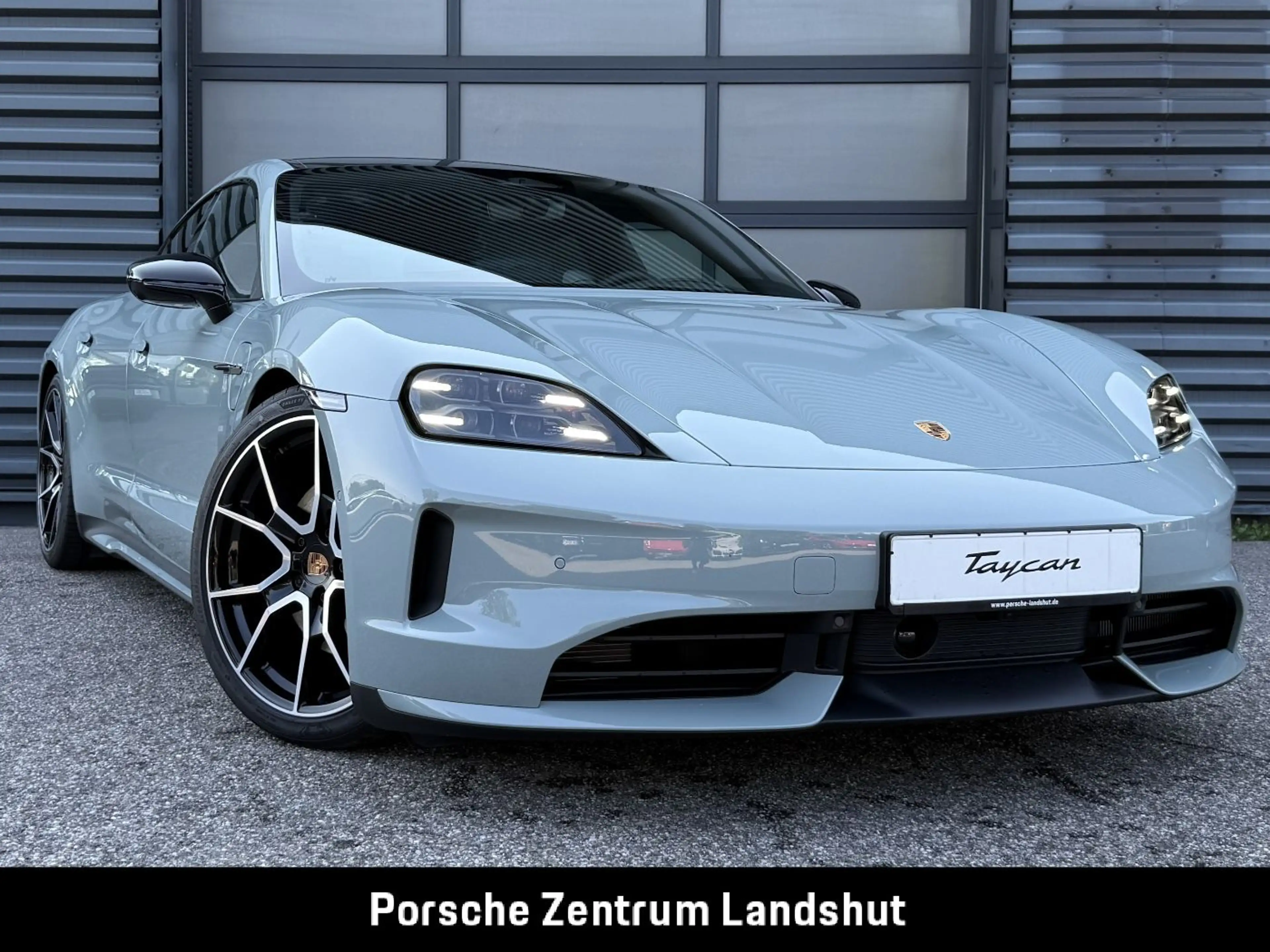 Porsche Taycan 4 Black Edition | InnoDrive | Head-Up | — photo 8