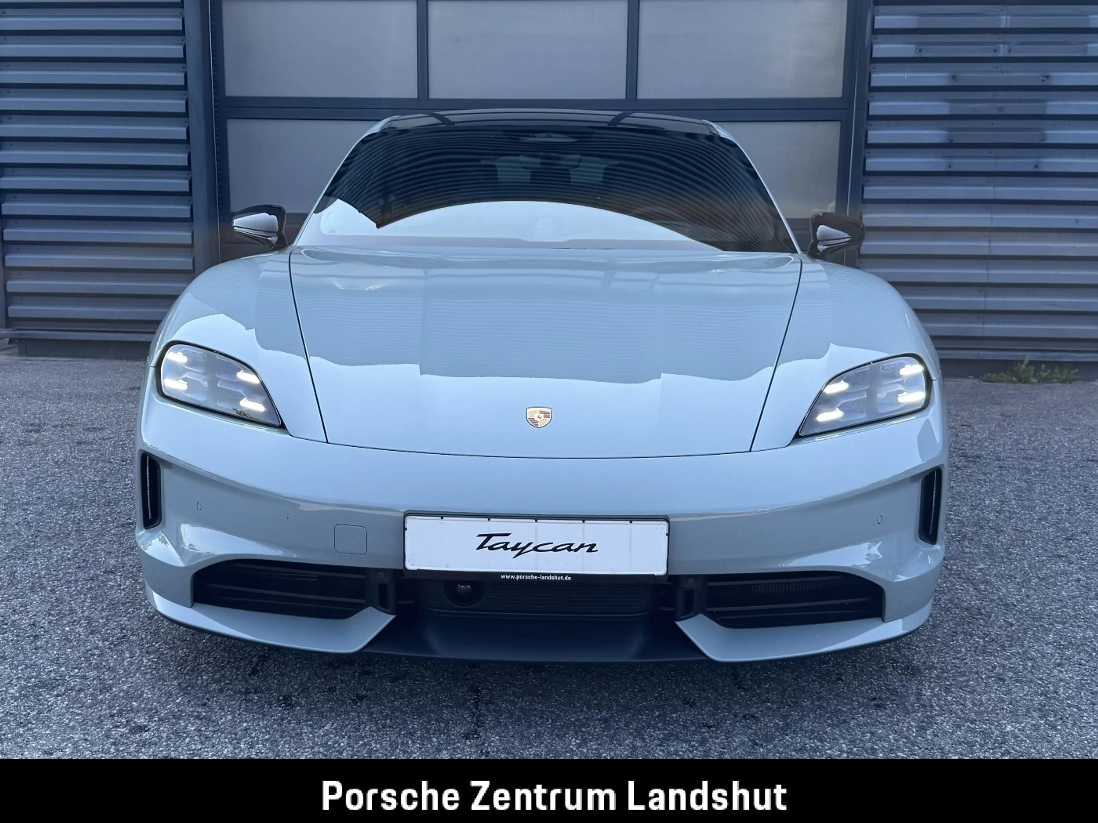 Porsche Taycan 4 Black Edition | InnoDrive | Head-Up | — photo 9