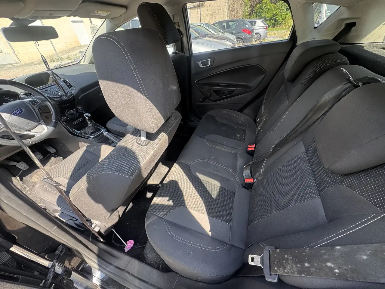 Ford Fiesta 5 portes — photo 6