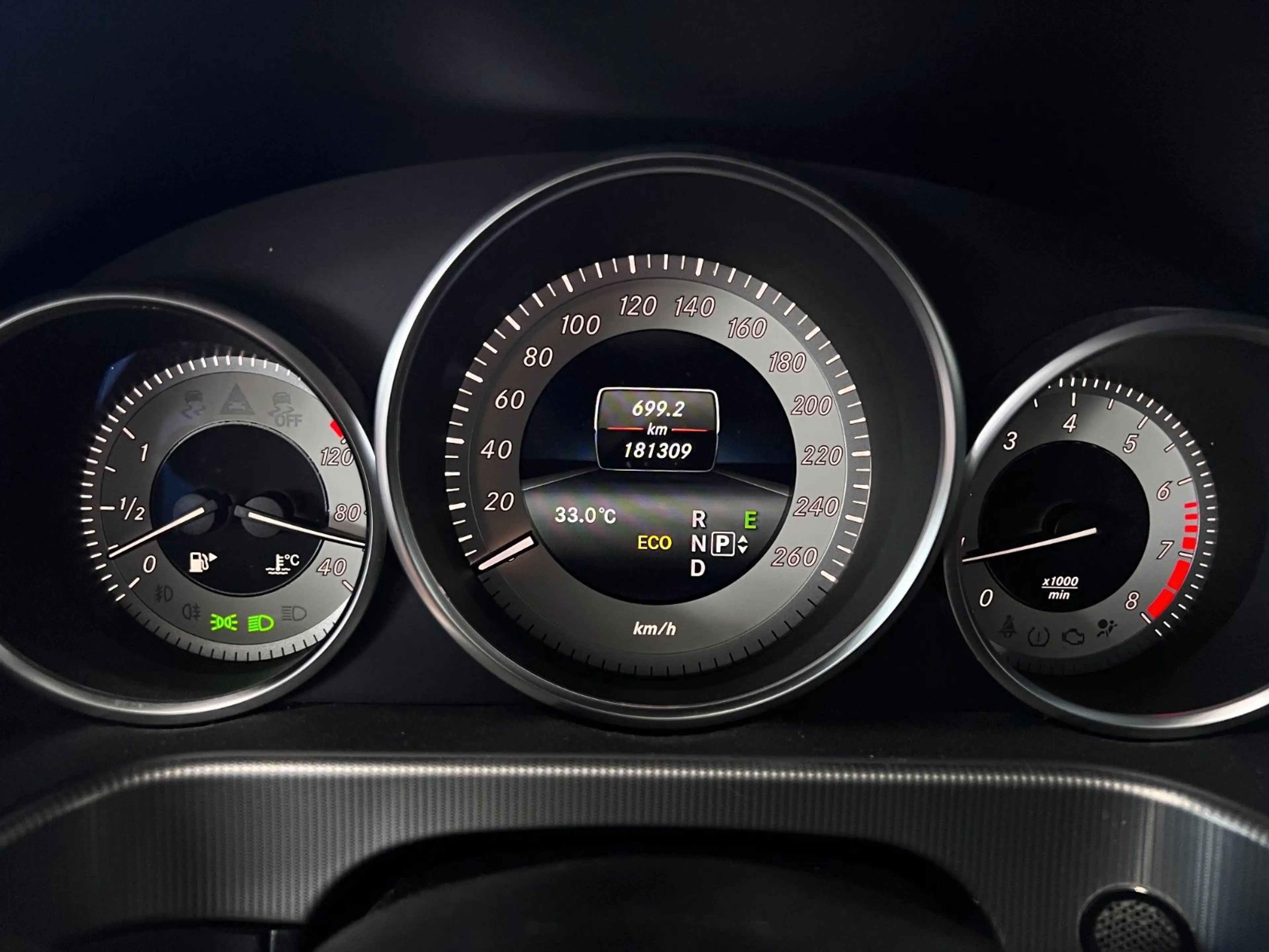Mercedes-Benz E 250 T CGI | II-HAND | NAVI | SHZ | TEMPO | AHK — photo 12