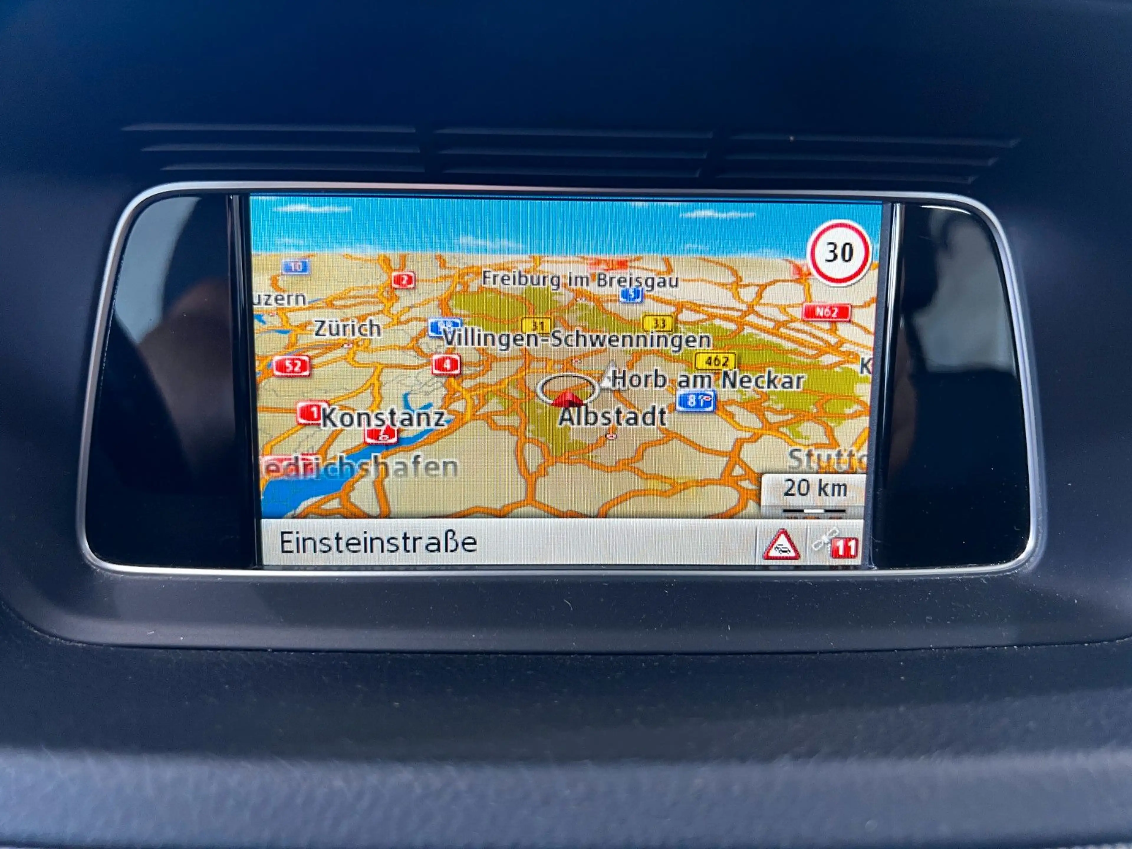 Mercedes-Benz E 250 T CGI | II-HAND | NAVI | SHZ | TEMPO | AHK — photo 14