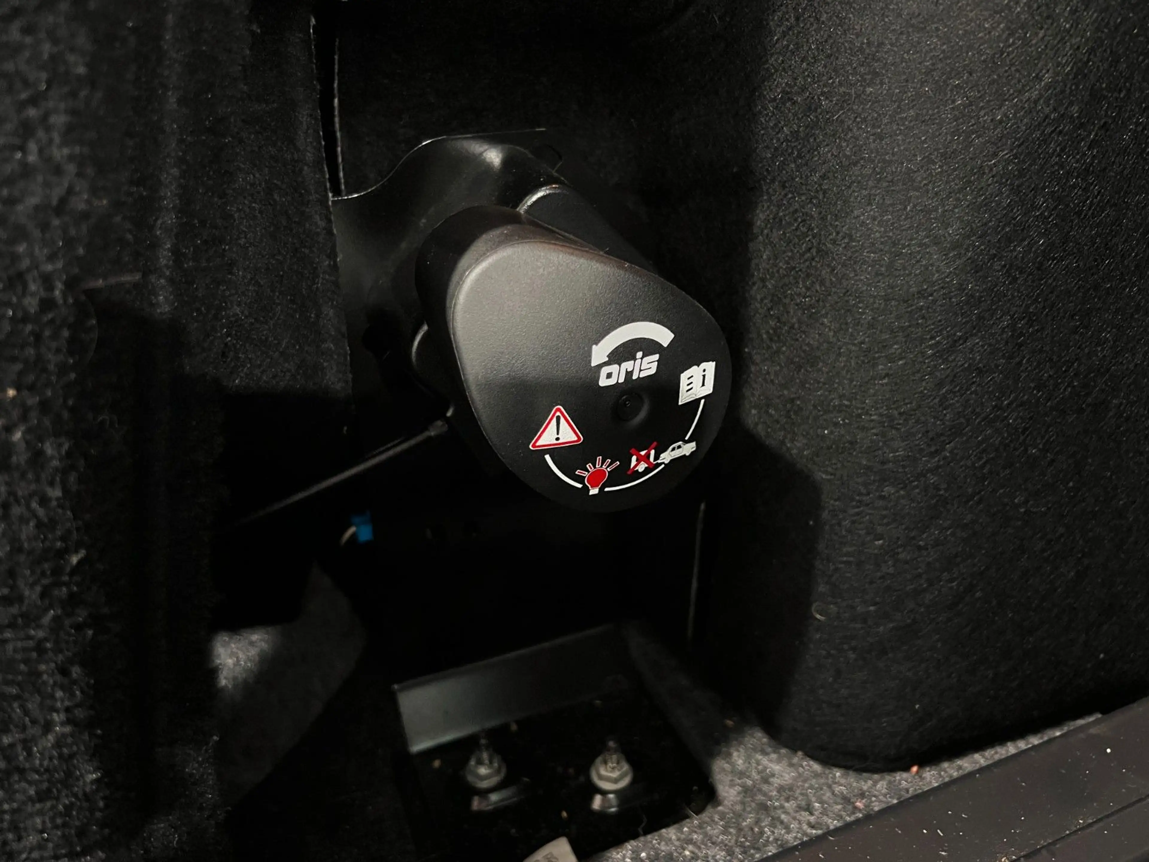 Mercedes-Benz E 250 T CGI | II-HAND | NAVI | SHZ | TEMPO | AHK — photo 23