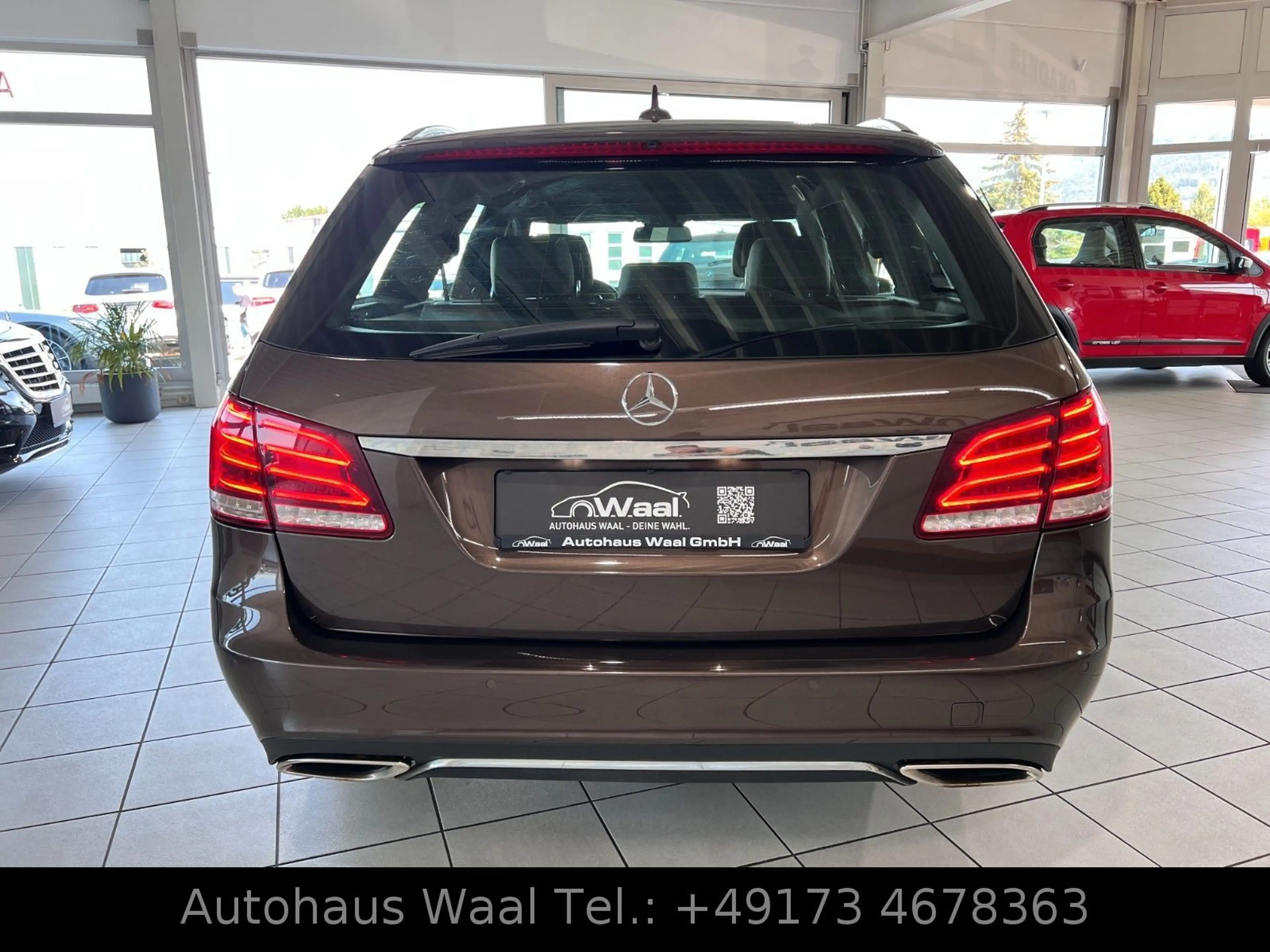 Mercedes-Benz E 250 T CGI | II-HAND | NAVI | SHZ | TEMPO | AHK — photo 6