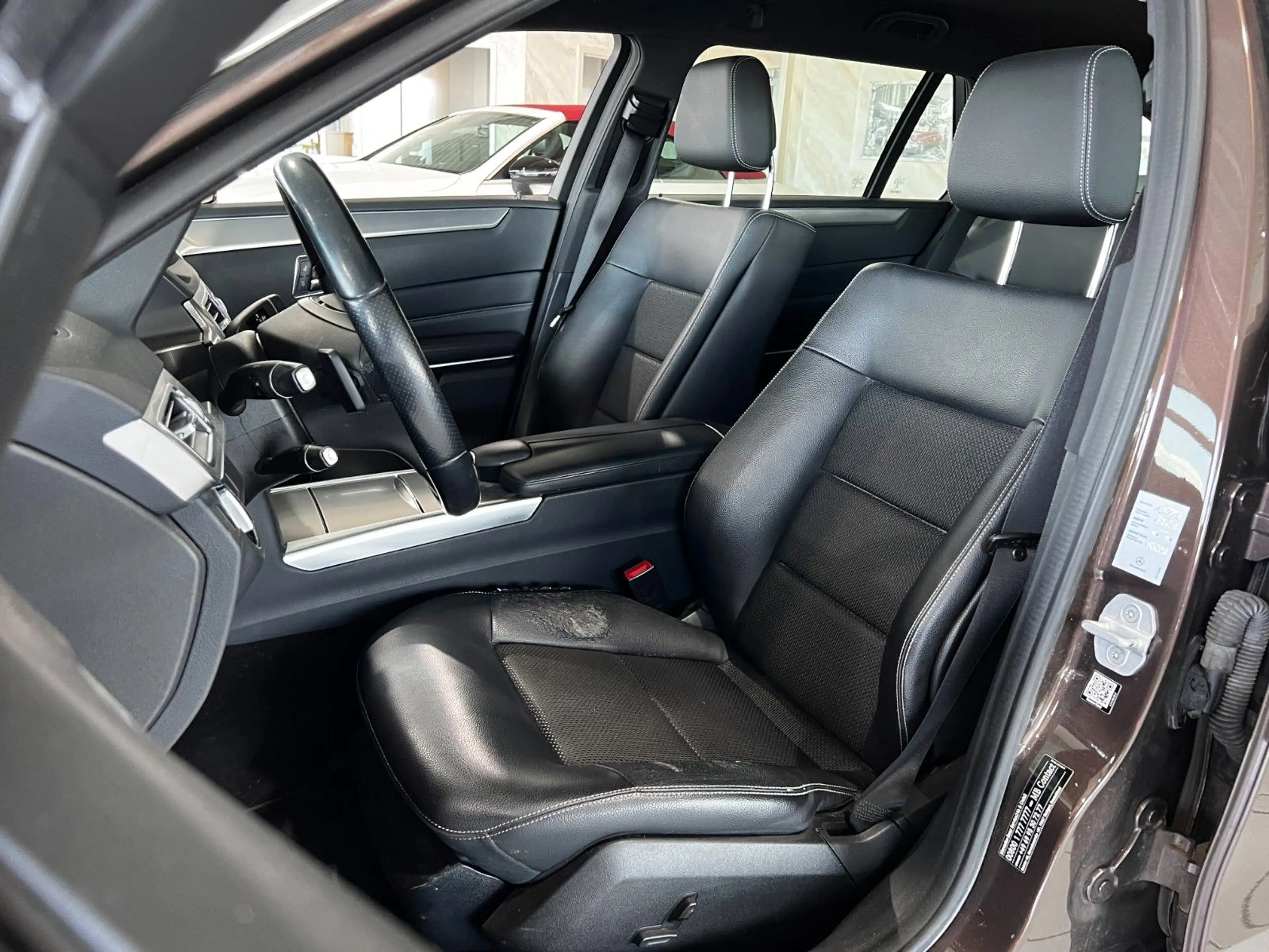 Mercedes-Benz E 250 T CGI | II-HAND | NAVI | SHZ | TEMPO | AHK — photo 18