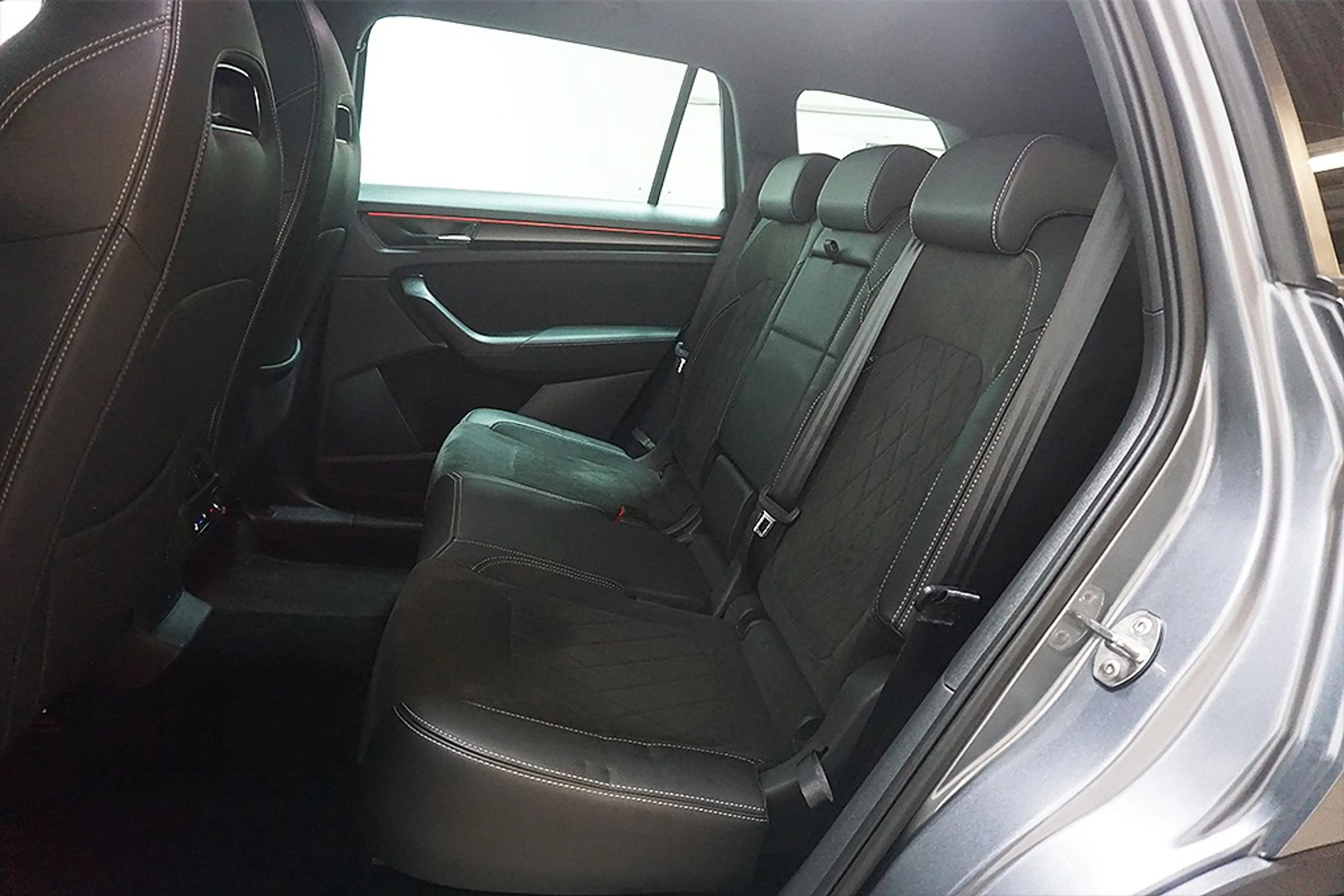 Skoda Kodiaq 2.0TDI DSG Sportline 4x4 Virtual VOLL — photo 15