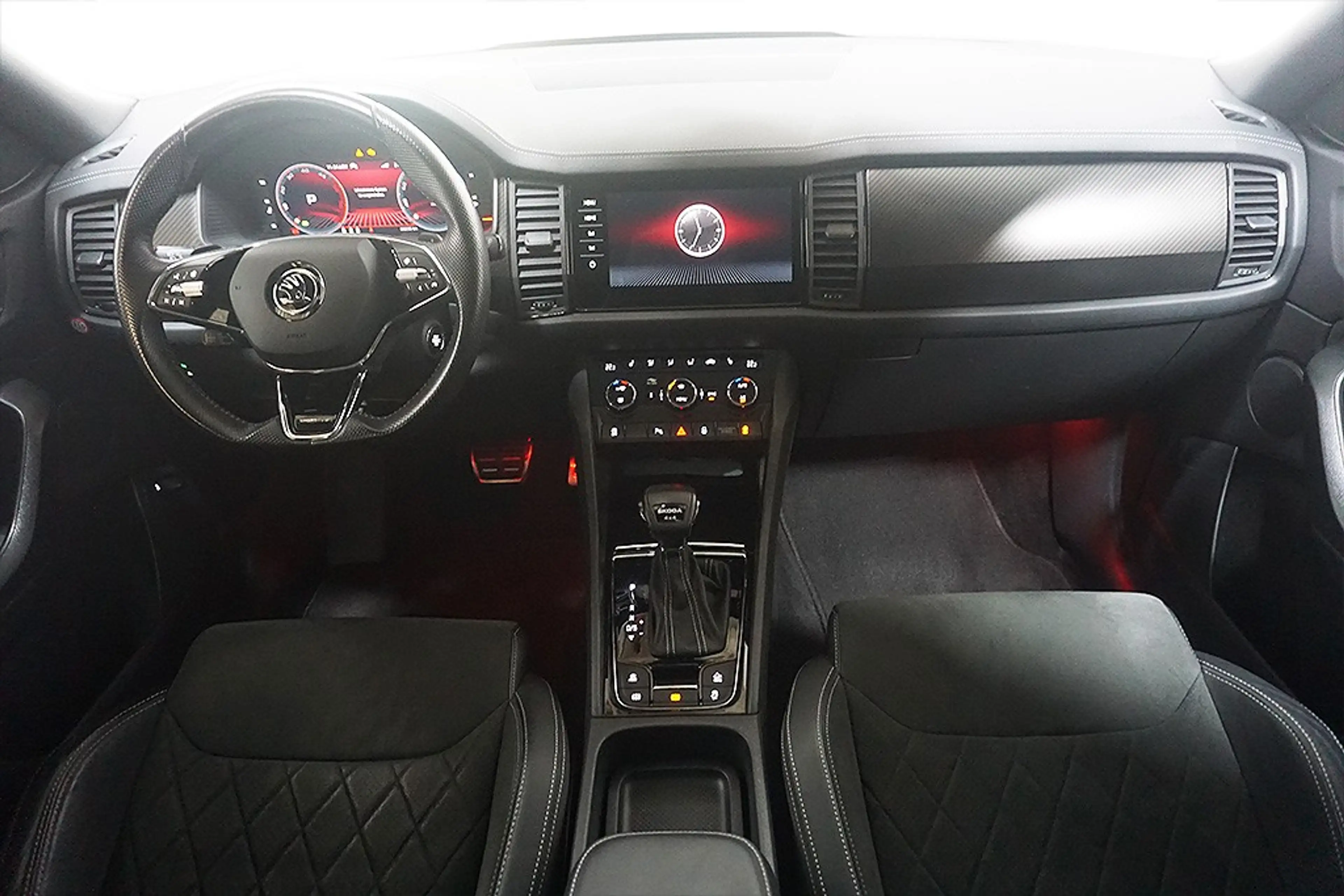 Skoda Kodiaq 2.0TDI DSG Sportline 4x4 Virtual VOLL — photo 12