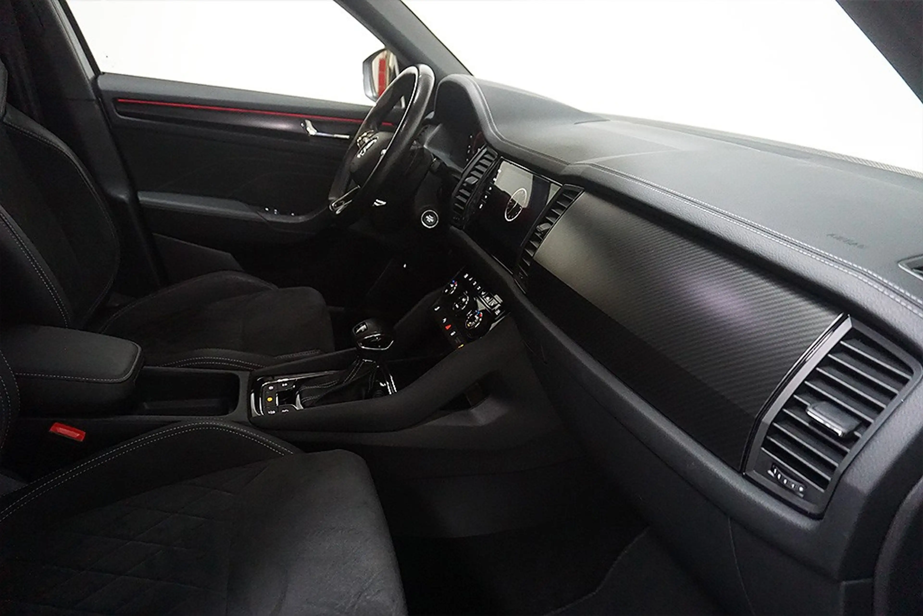 Skoda Kodiaq 2.0TDI DSG Sportline 4x4 Virtual VOLL — photo 14