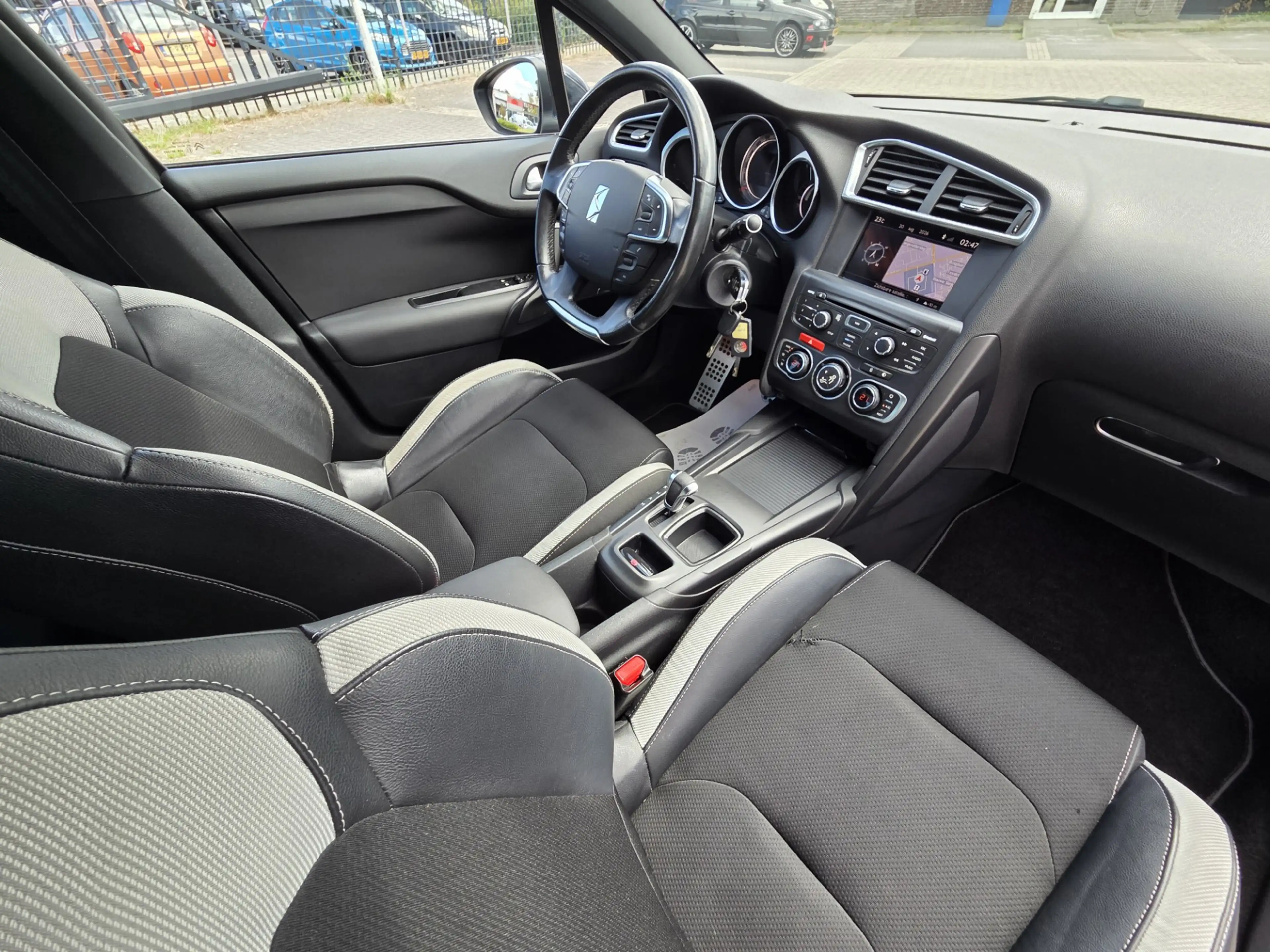 Citroen DS4 1.6 THP So Chic/COMPLEET ONDERHOUD — photo 8