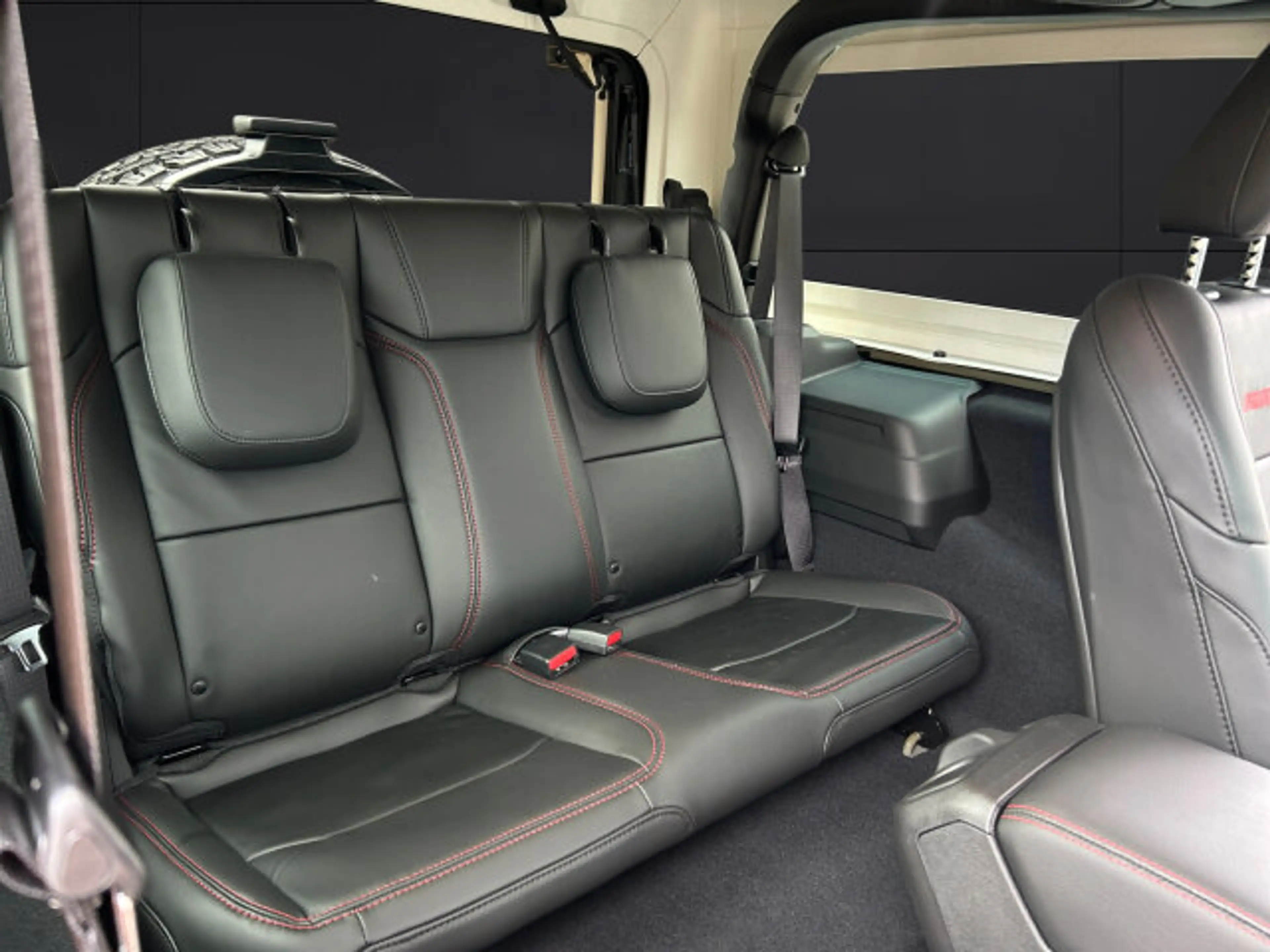 Jeep Wrangler Wrangler Rubicon 3-Türer Recon 35-Xtreme Package — photo 14
