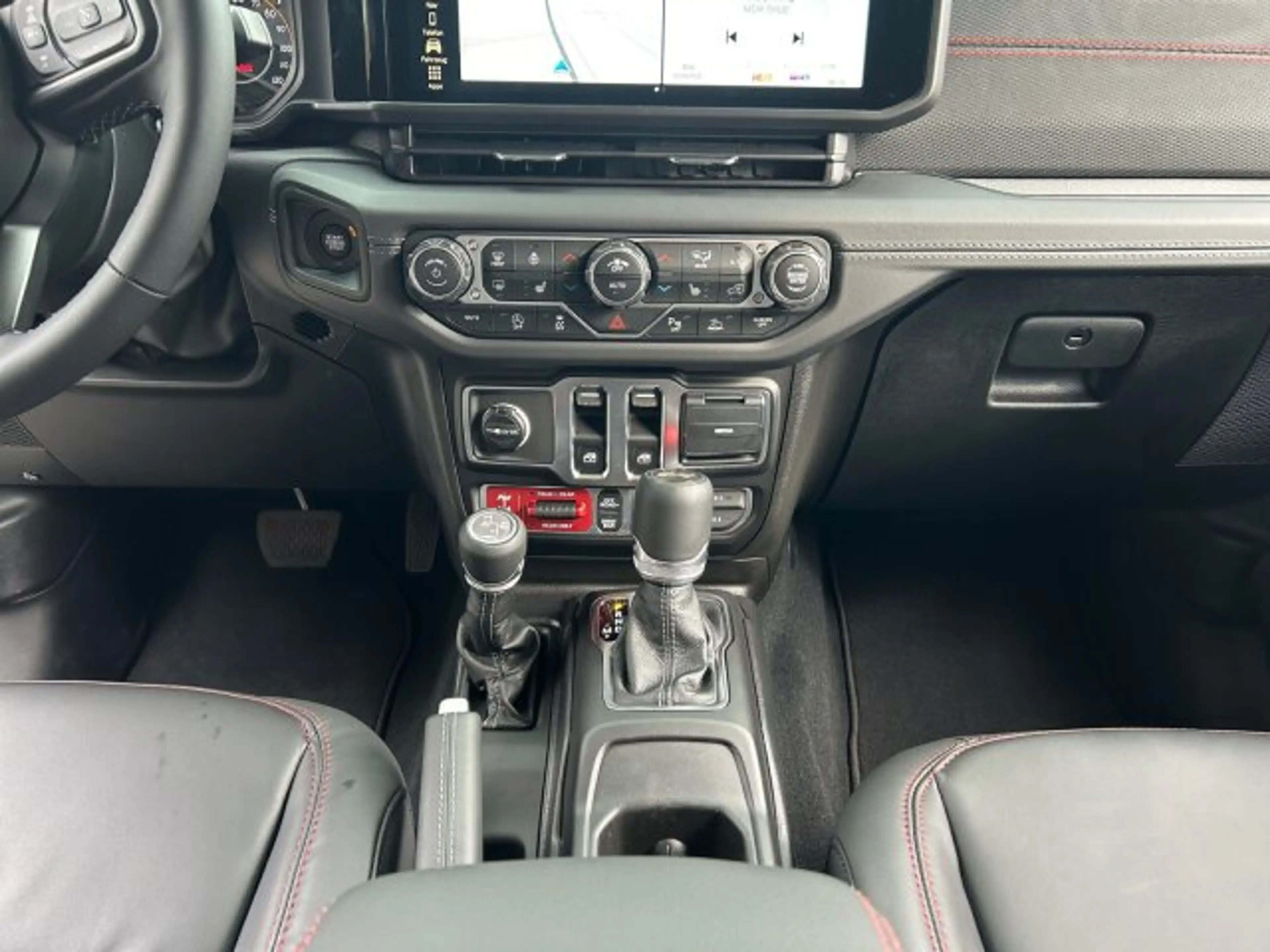 Jeep Wrangler Wrangler Rubicon 3-Türer Recon 35-Xtreme Package — photo 13