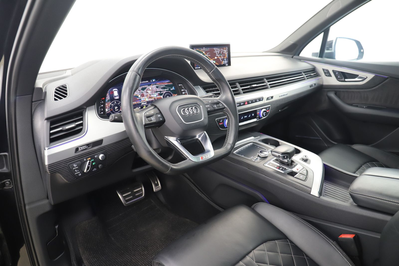 Audi SQ7 4.0TDI 435PS quattro 7Sitz Night Pano HUD — photo 14