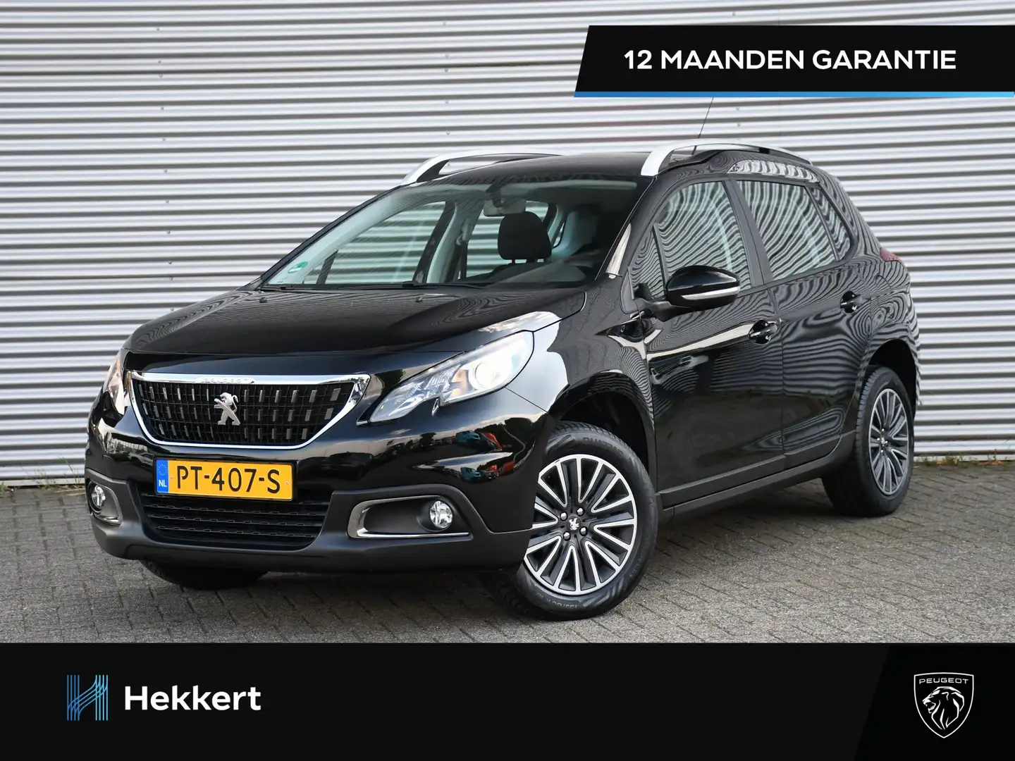 Peugeot 2008 Active 1.2 PureTech 82pk PANO-DAK | CRUISE.C | PDC Schwarz - 1