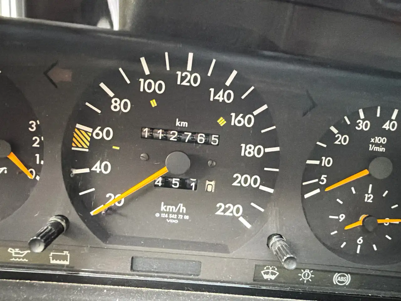 Mercedes-Benz E 200 200 E, foto 8