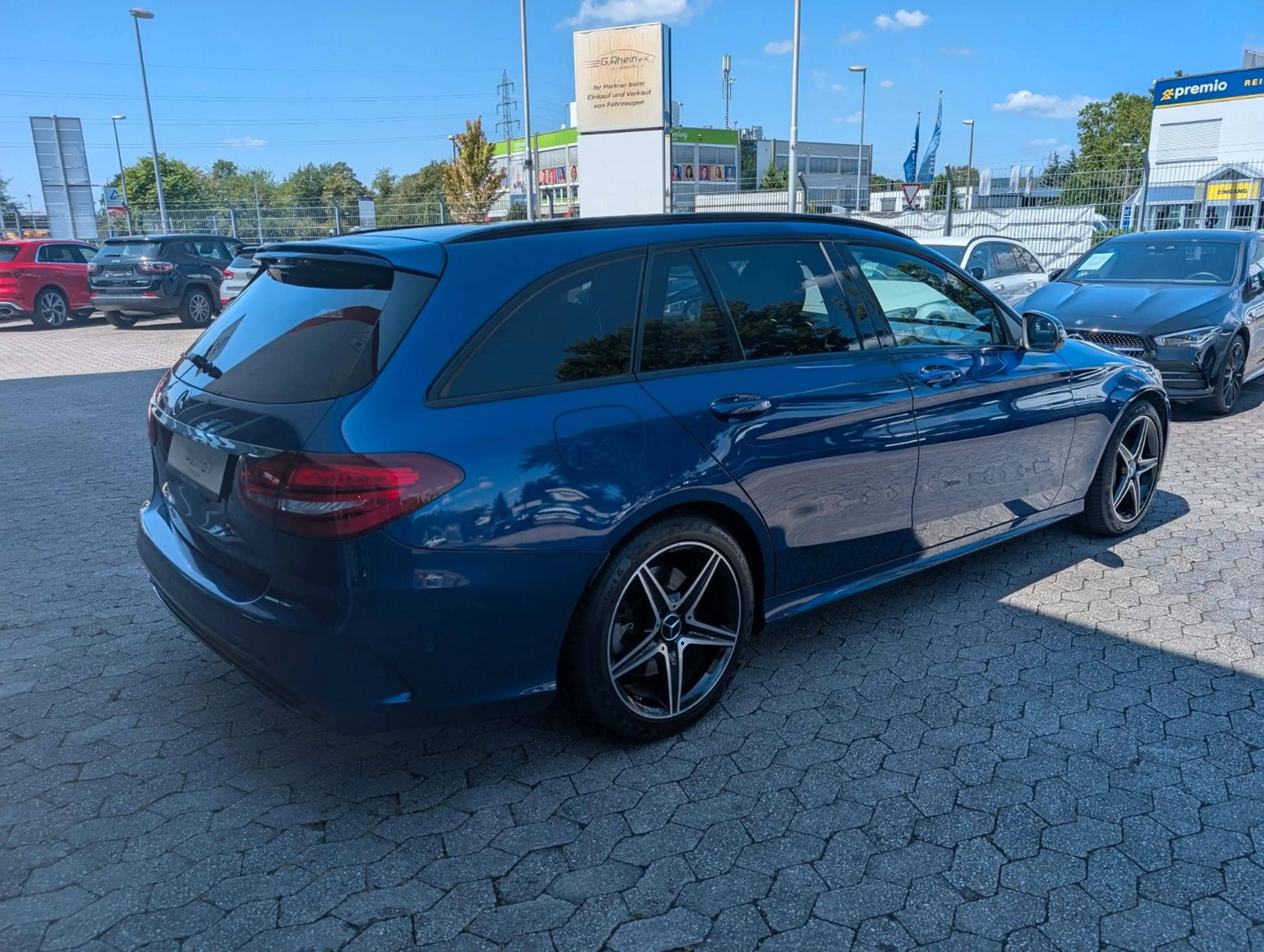 Mercedes-Benz C 43 AMG — photo 7