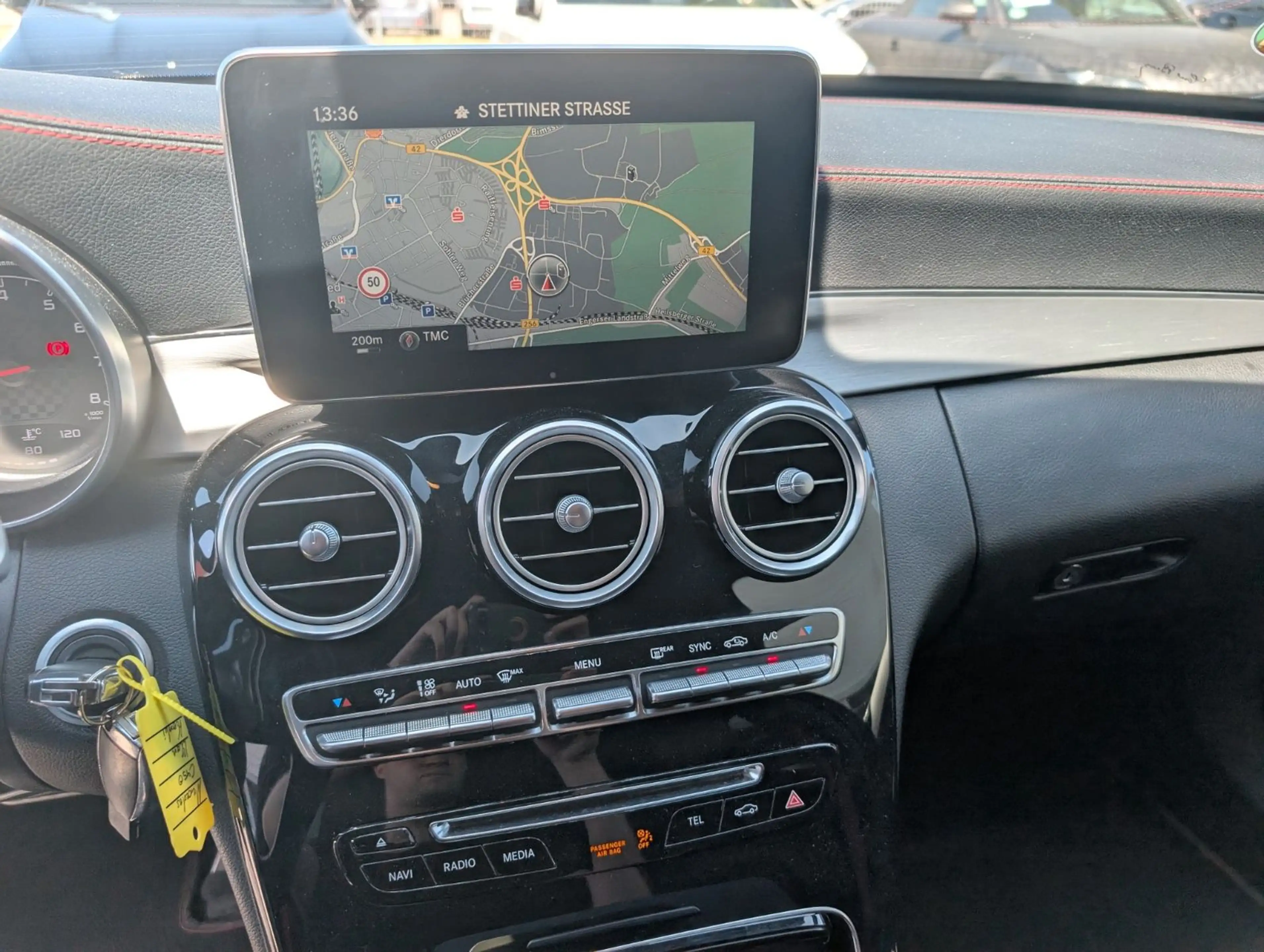 Mercedes-Benz C 43 AMG — photo 14