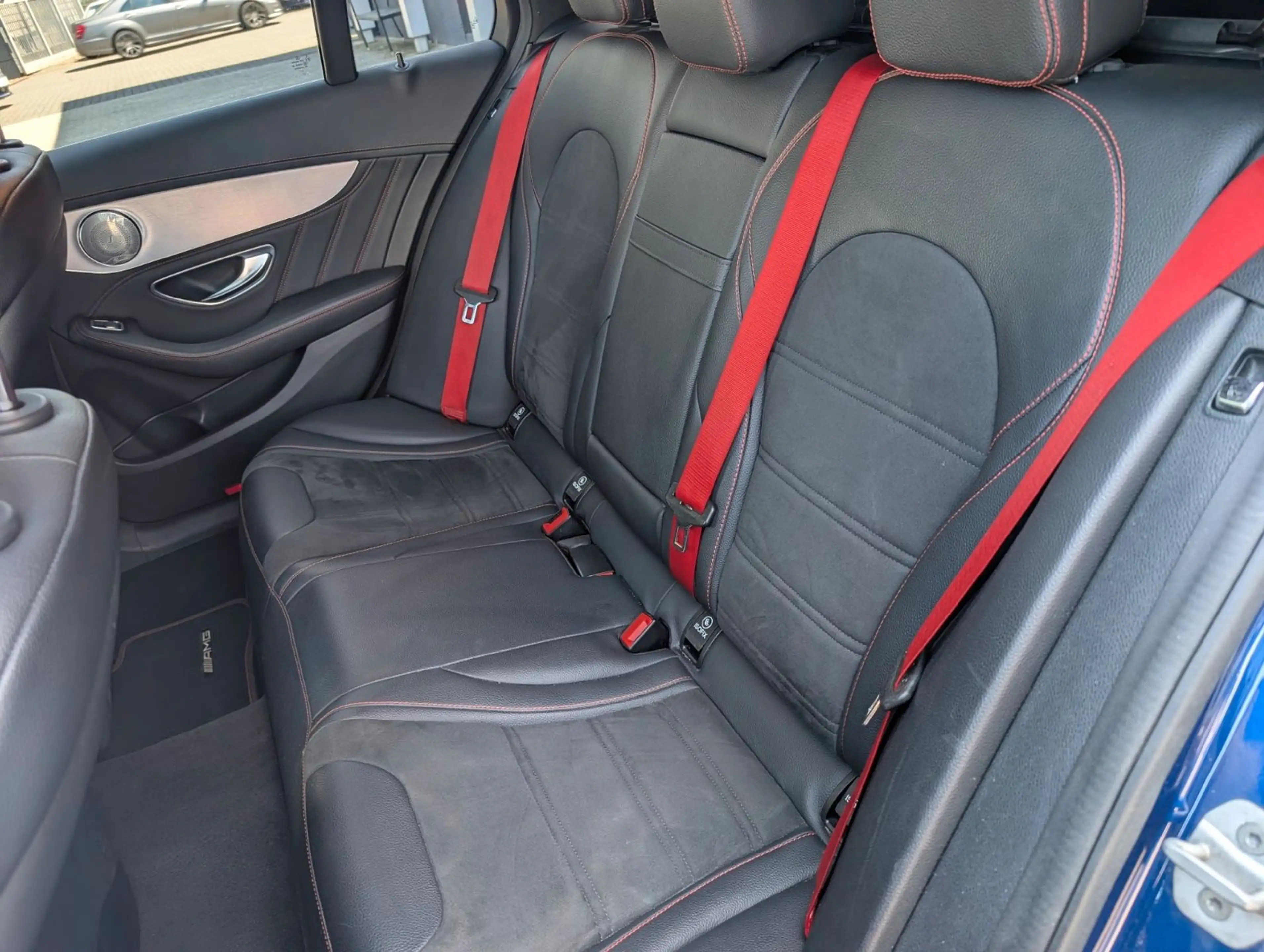 Mercedes-Benz C 43 AMG — photo 13