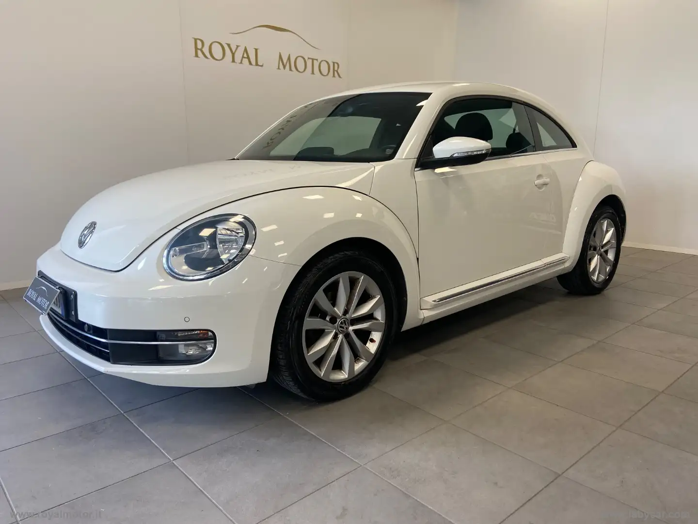 Volkswagen Maggiolino 1.6 TDI Design Bianco - 1