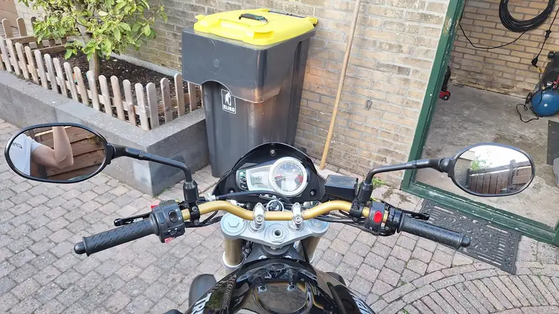 Triumph Street Triple 675 - foto 5