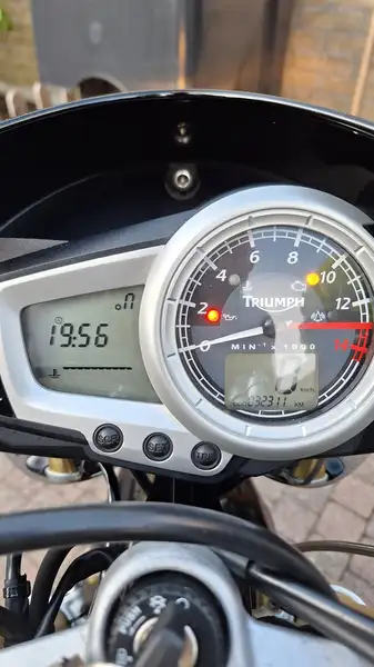 Triumph Street Triple 675 - foto 6