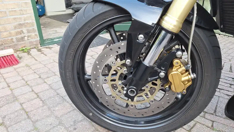 Triumph Street Triple 675 - foto 8