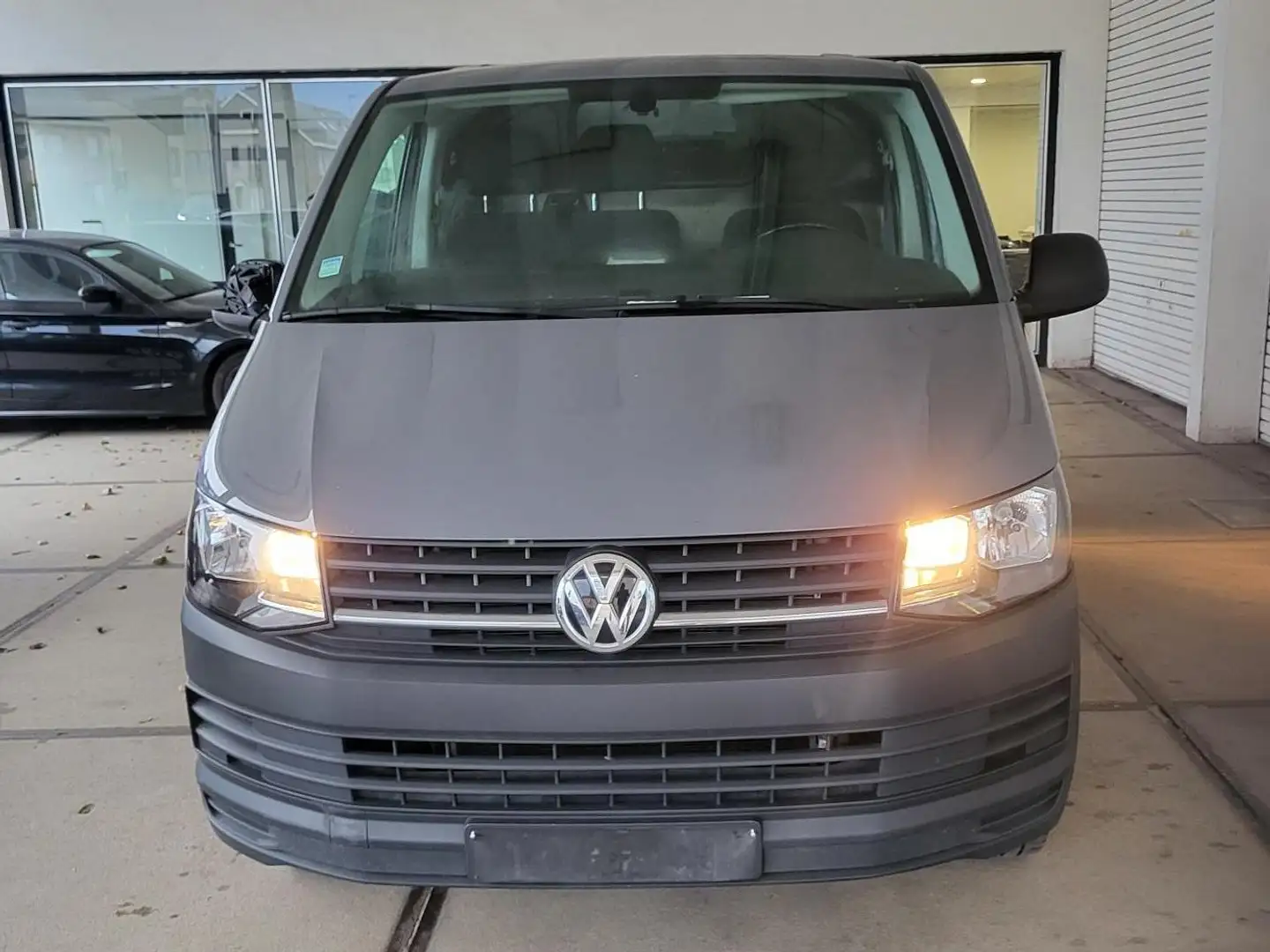 Volkswagen T6 Transporter Transporter T6 Kurz EU6 EcoProfi Grijs - 1