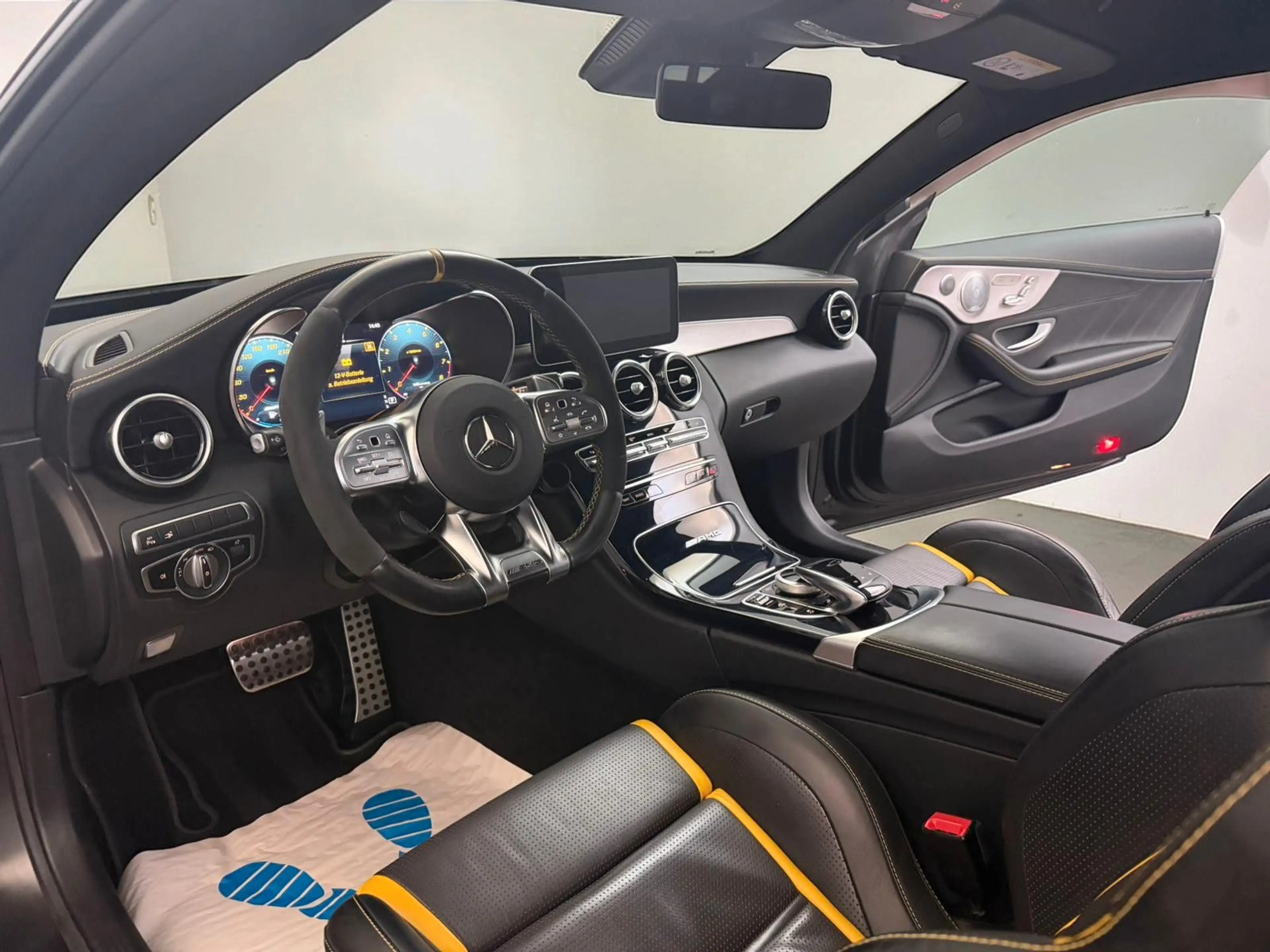 Mercedes-Benz C 63 AMG C 63 s AMG Coupe PERF-SITZE*KERAMIK*DRIVERS*AERO — photo 10