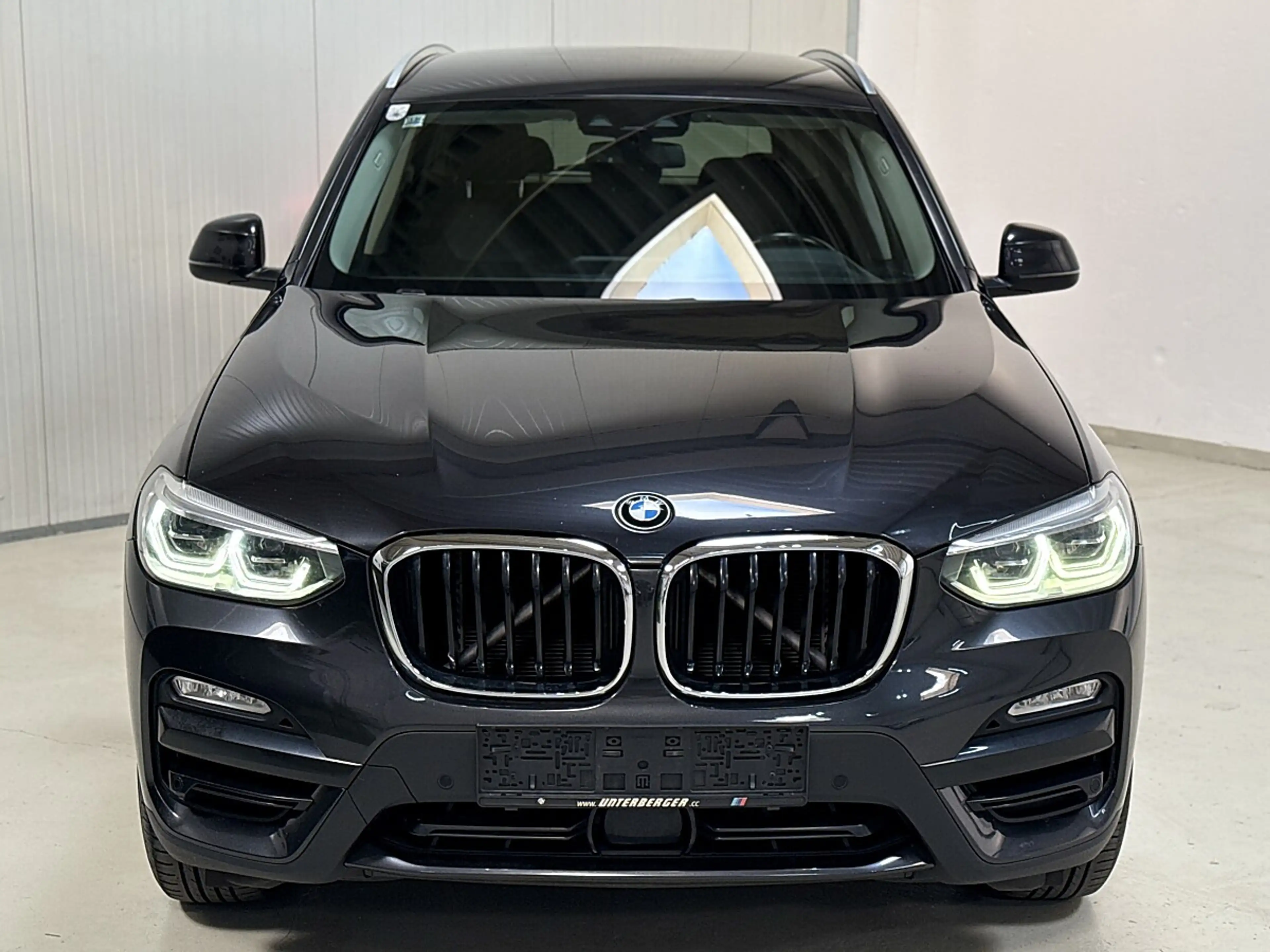 BMW X3 2,0i xDrive Aut. *Österreich-Paket* *2.Besitz* ... — photo 4