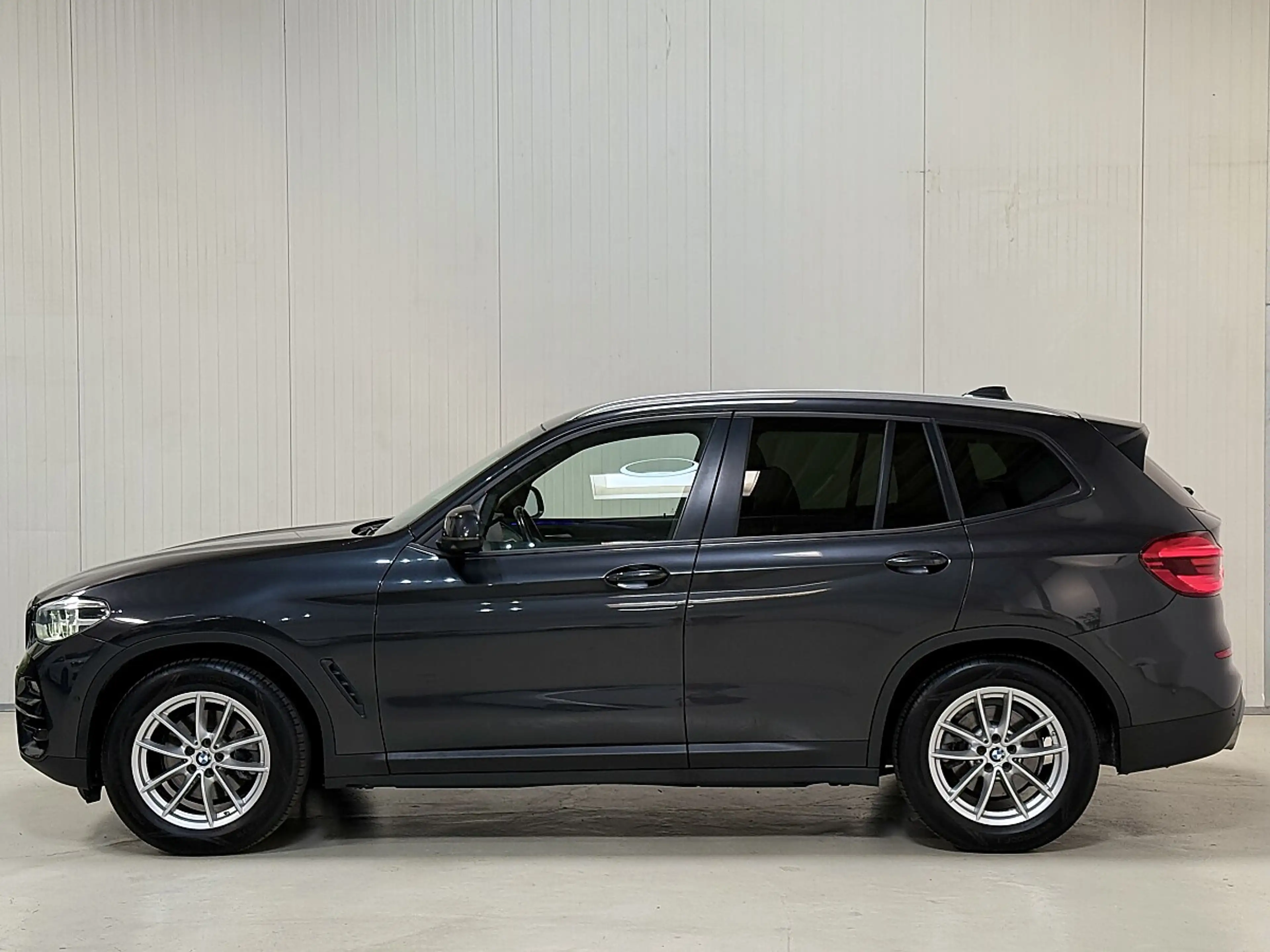 BMW X3 2,0i xDrive Aut. *Österreich-Paket* *2.Besitz* ... — photo 9
