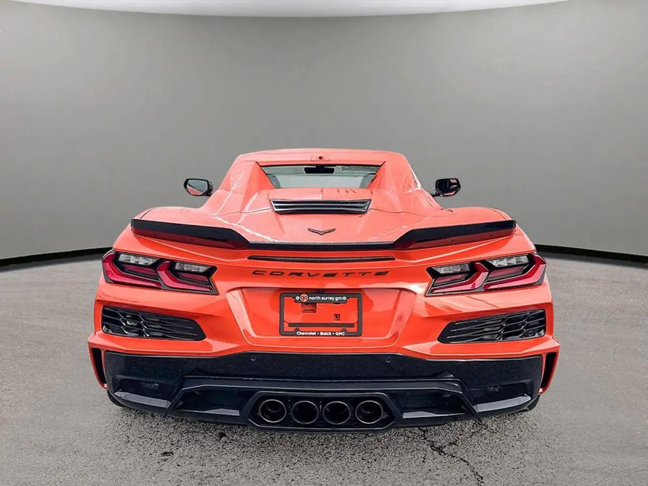 Chevrolet Corvette снимка Chevrolet Corvette