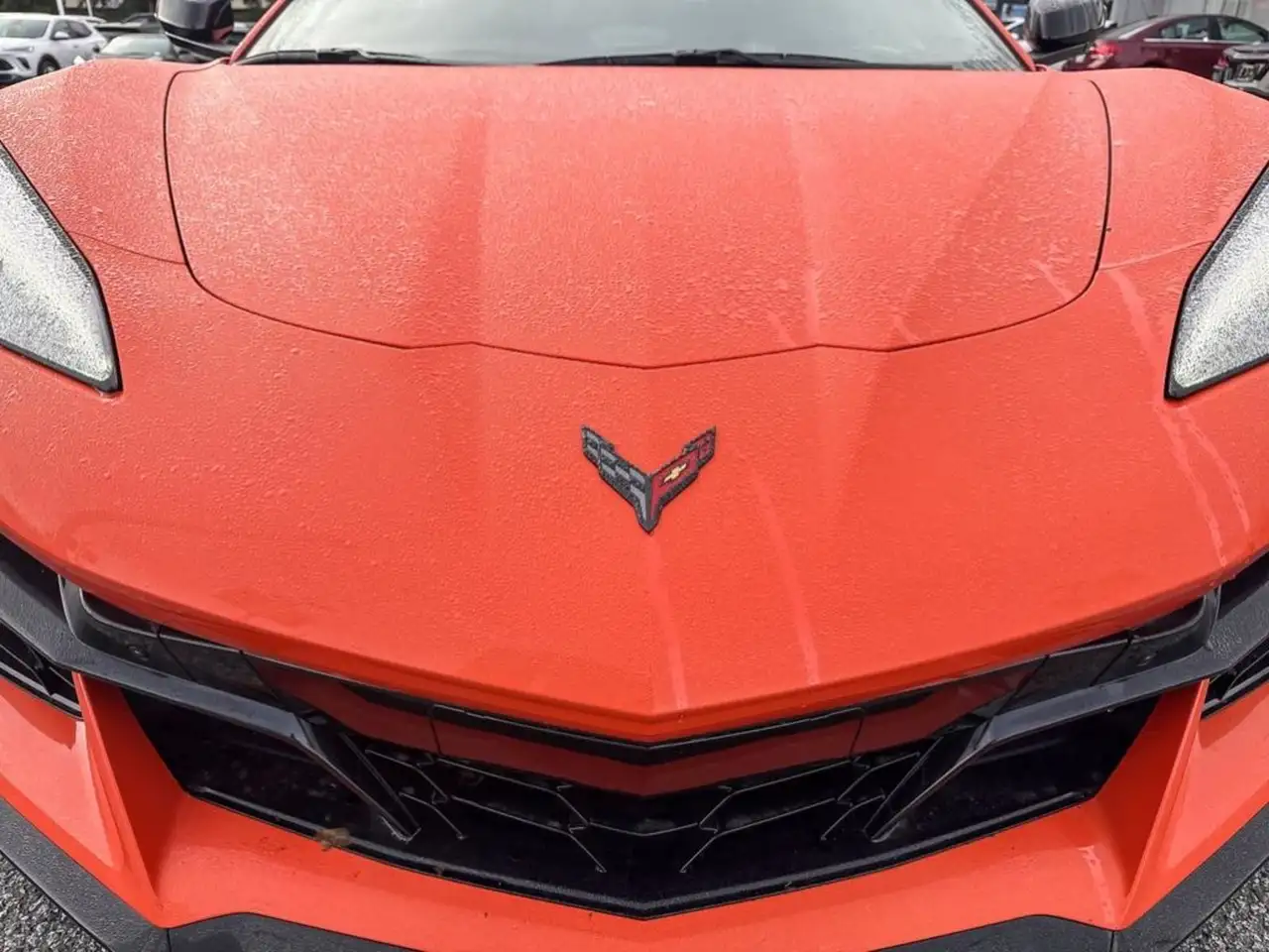 Chevrolet Corvette снимка Chevrolet Corvette